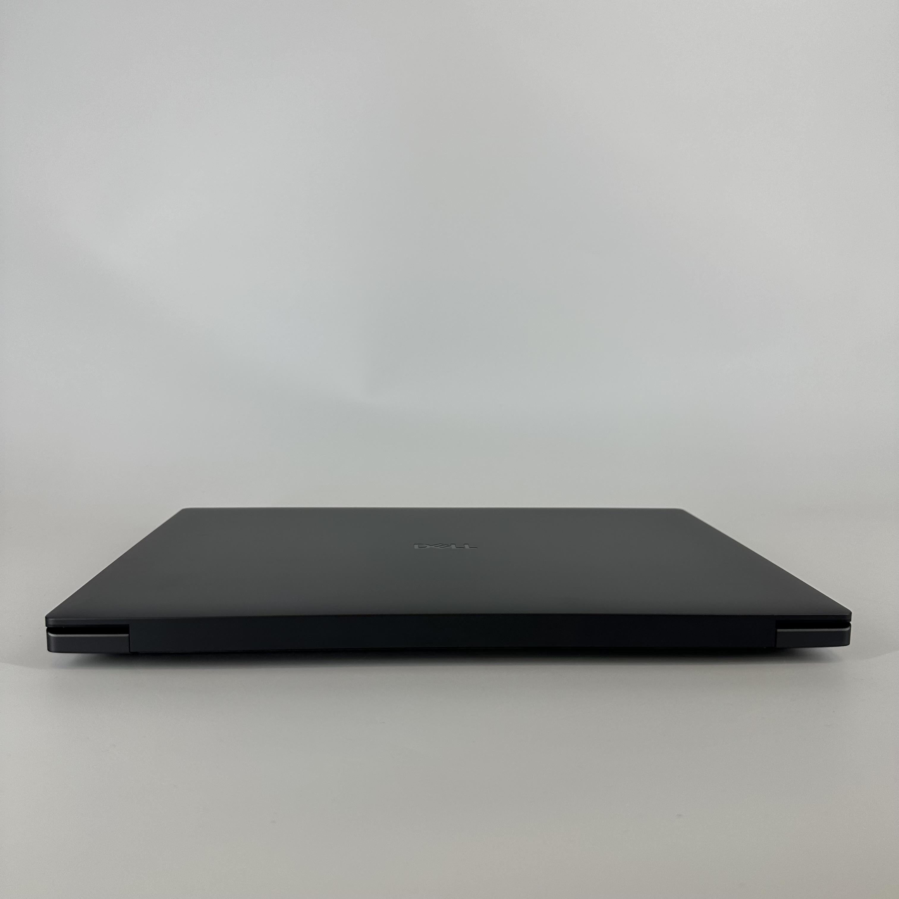 Dell Pro Max 16 Premium MA16250 Magnetite 2.9 GHz Intel Core Ultra 9 Series 2 64GB RAM 4TB Solid State Drive NVIDIA RTX PRO 2000 Blackwell 8 GB