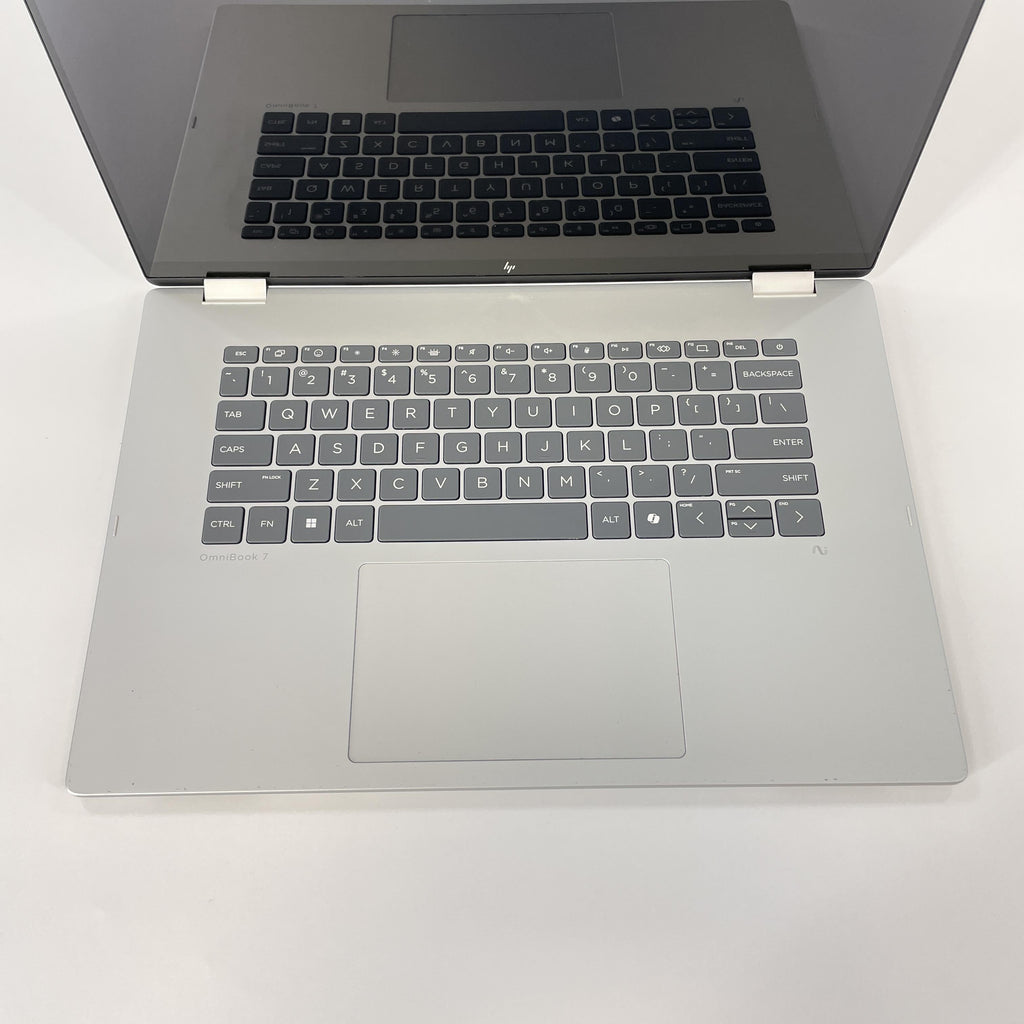 HP OmniBook 7 Flip 17 Silver 2.2 GHz Intel Core Ultra 7 Series 2 16GB RAM 512GB Solid State Drive