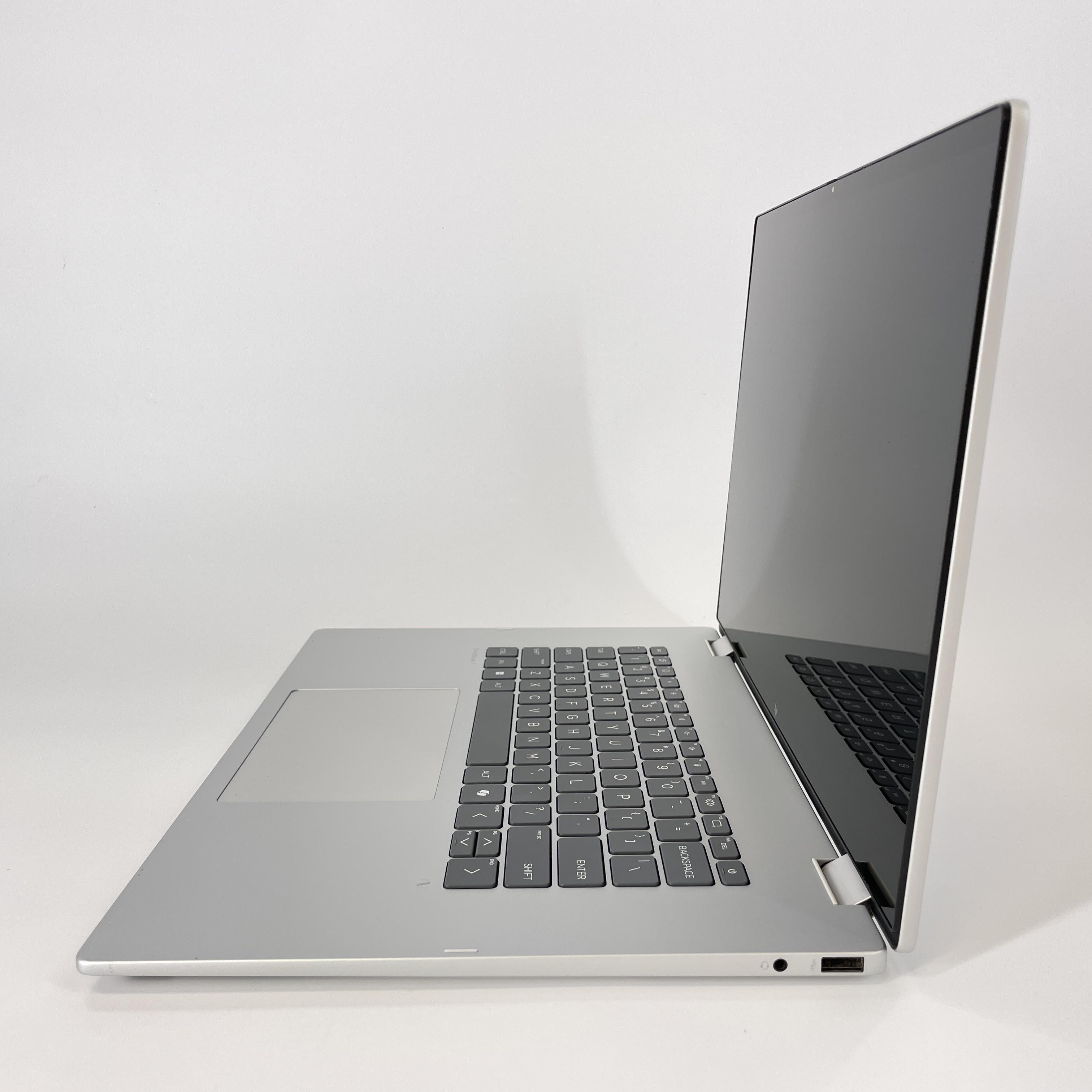 HP OmniBook 7 Flip 17 Silver 2.2 GHz Intel Core Ultra 7 Series 2 16GB RAM 512GB Solid State Drive