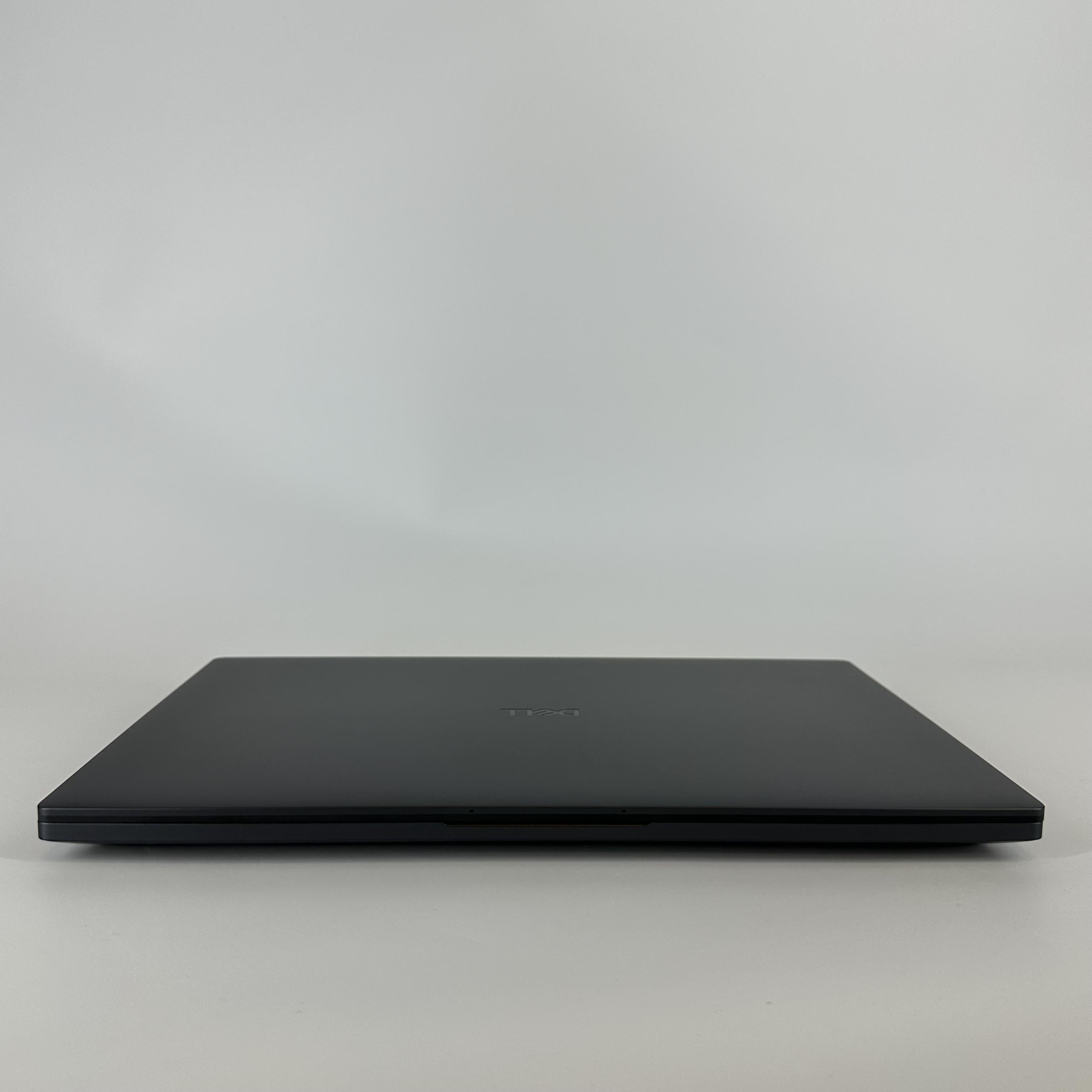 Dell Pro Max 16 Premium MA16250 Magnetite 2.9 GHz Intel Core Ultra 9 Series 2 64GB RAM 4TB Solid State Drive NVIDIA RTX PRO 2000 Blackwell 8 GB