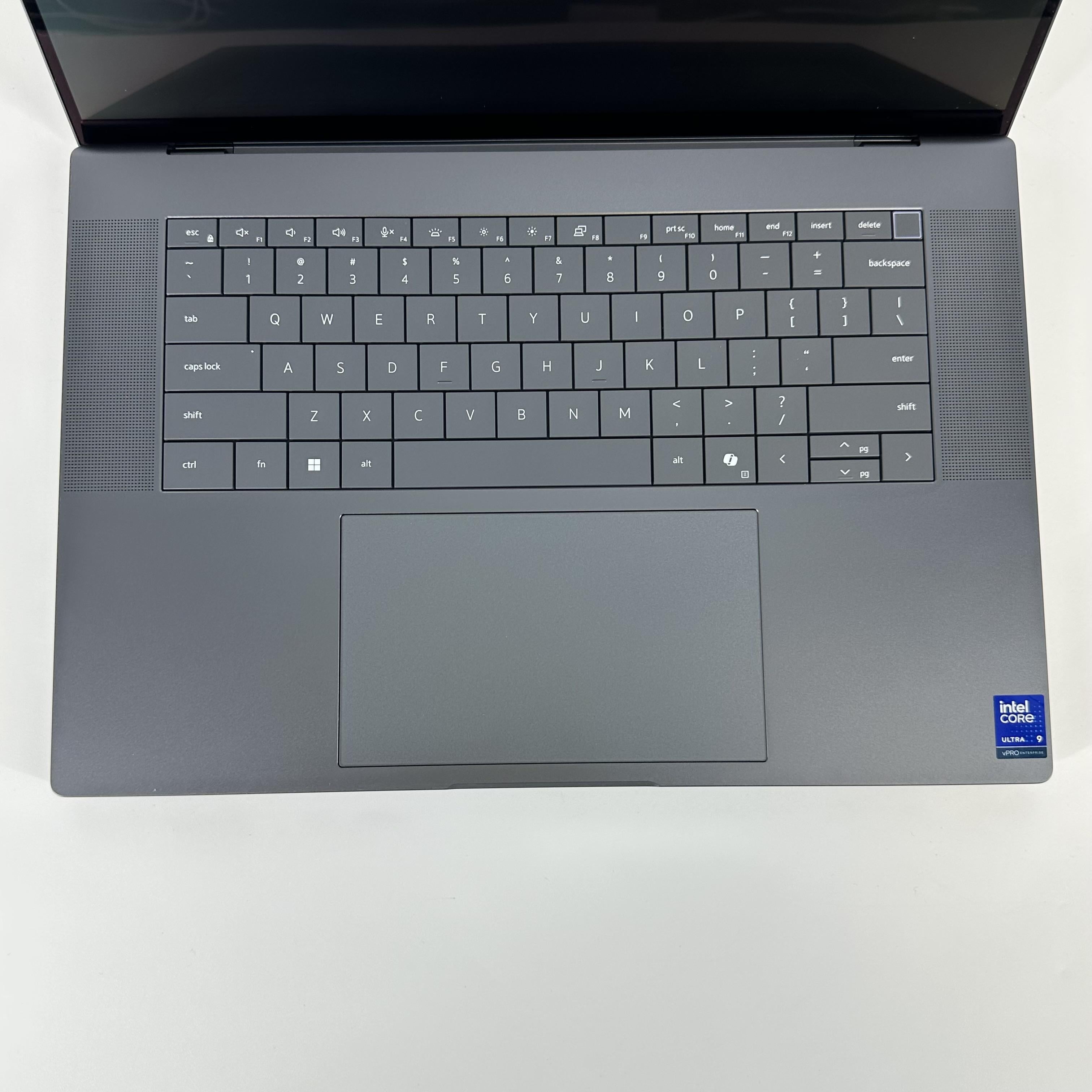 Dell Pro Max 16 Premium MA16250 Magnetite 2.9 GHz Intel Core Ultra 9 Series 2 64GB RAM 4TB Solid State Drive NVIDIA RTX PRO 2000 Blackwell 8 GB