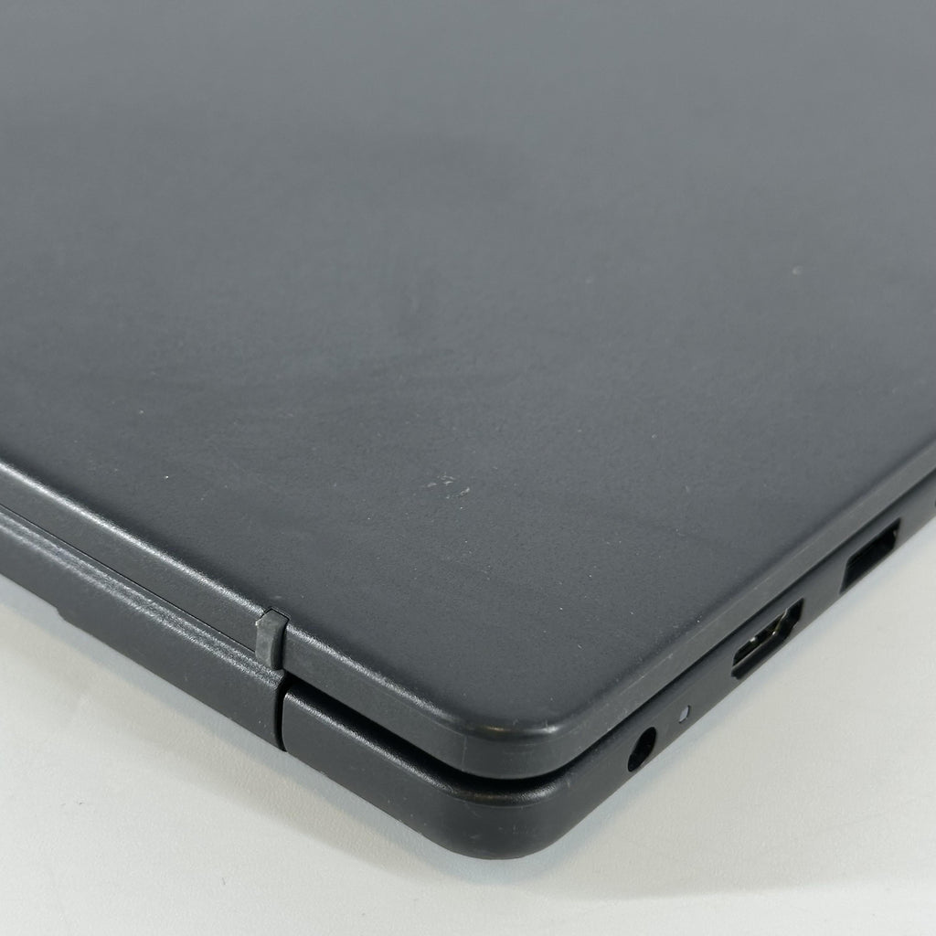 Dell 16 DC16250 Black 1.8 GHz Intel Core 7 16GB RAM 1TB Solid State Drive