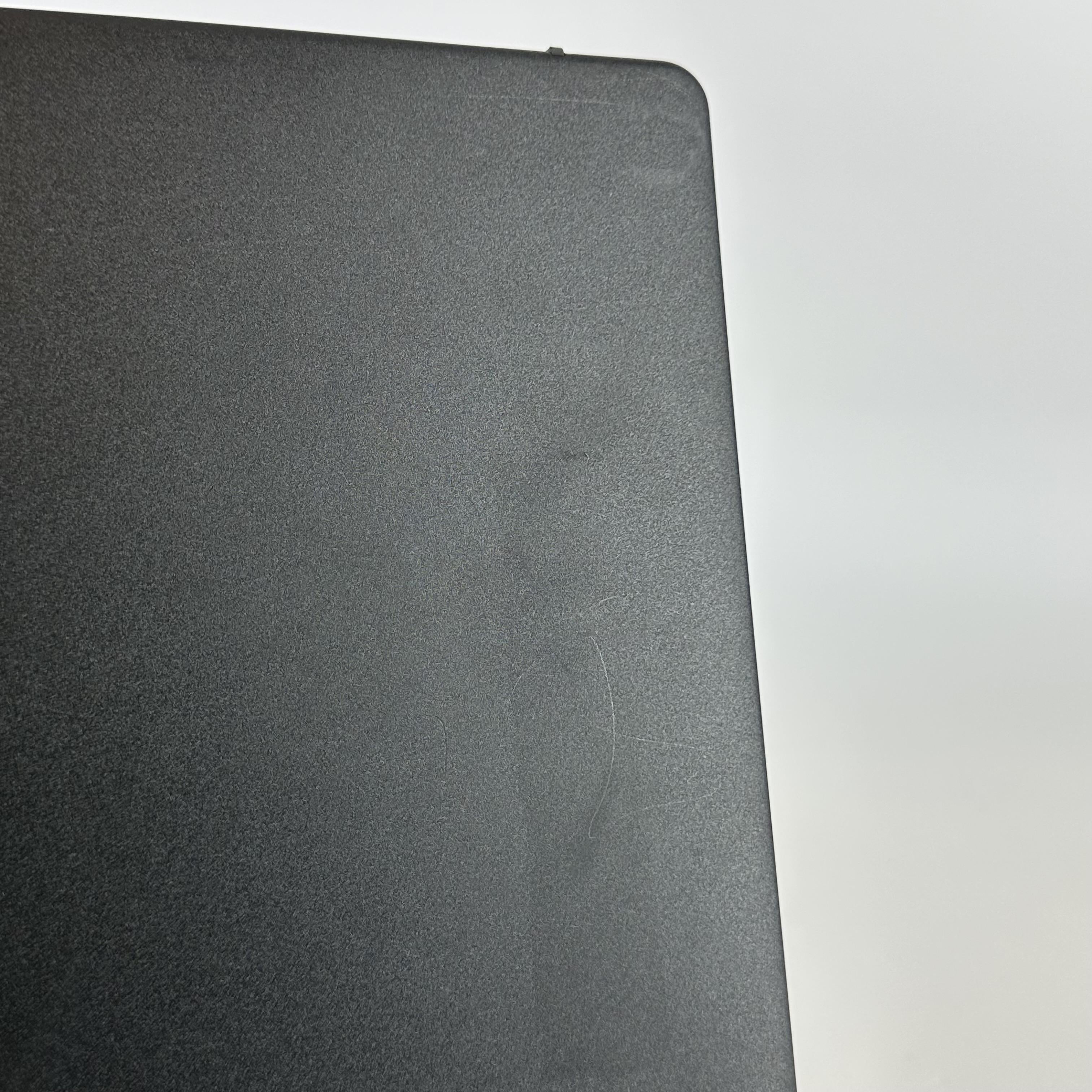 Dell 16 DC16250 Black 1.8 GHz Intel Core 7 16GB RAM 1TB Solid State Drive