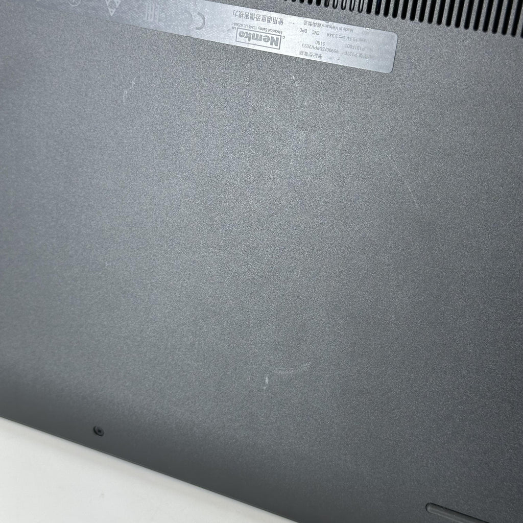 Dell 16 DC16250 Black 1.8 GHz Intel Core 7 16GB RAM 1TB Solid State Drive
