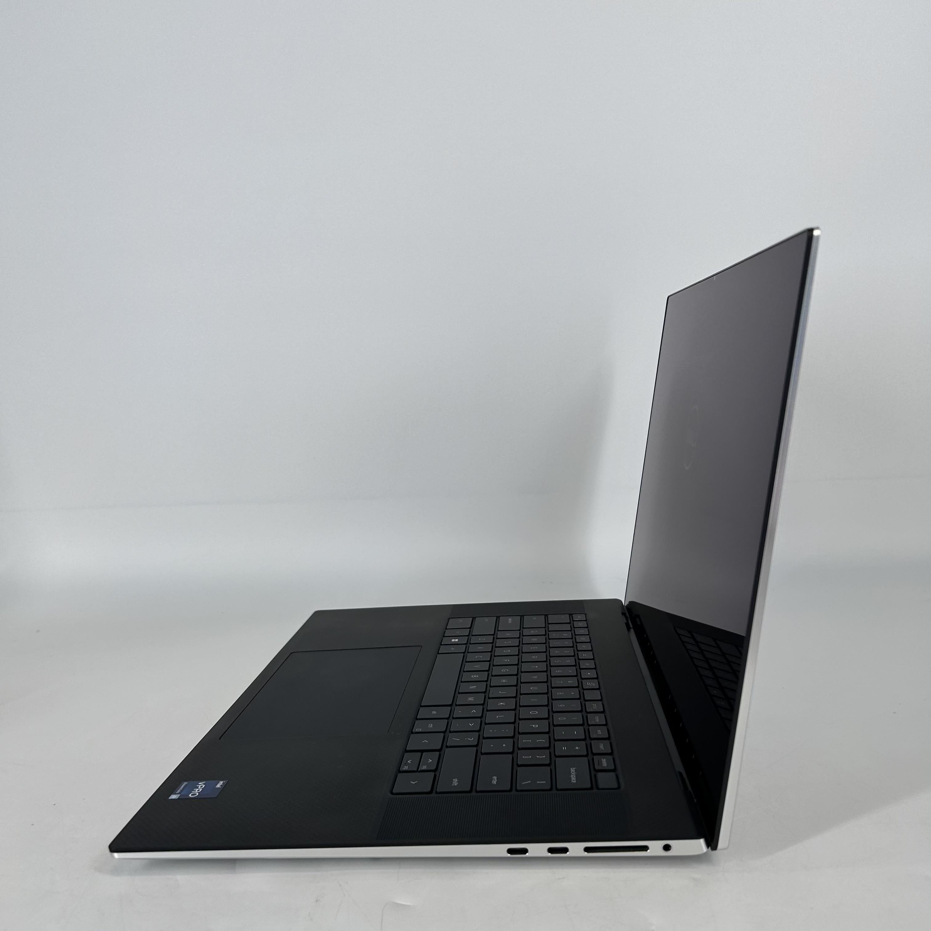 Dell XPS 17 9720 Silver 2.5 GHz Intel Core i9 12th Gen. 32GB RAM 2TB Solid State Drive 512GB Solid State Drive NVIDIA GeForce RTX 3060 6 GB