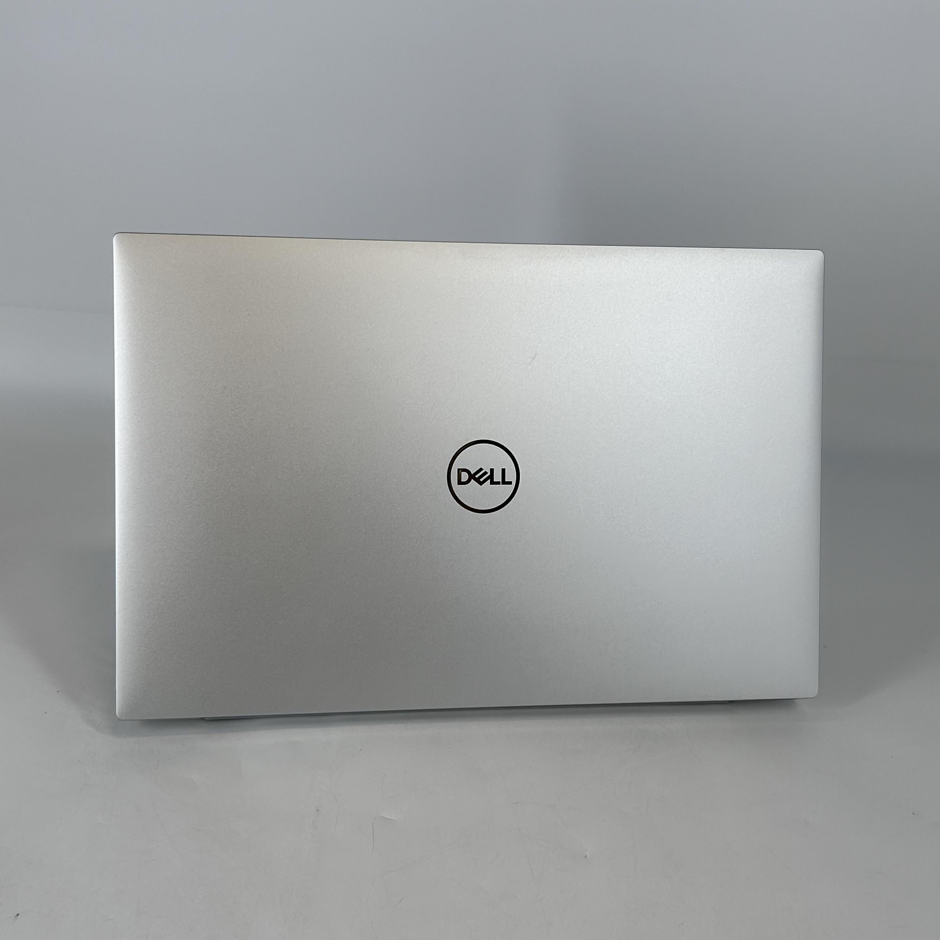 Dell XPS 17 9720 Silver 2.5 GHz Intel Core i9 12th Gen. 32GB RAM 2TB Solid State Drive 512GB Solid State Drive NVIDIA GeForce RTX 3060 6 GB