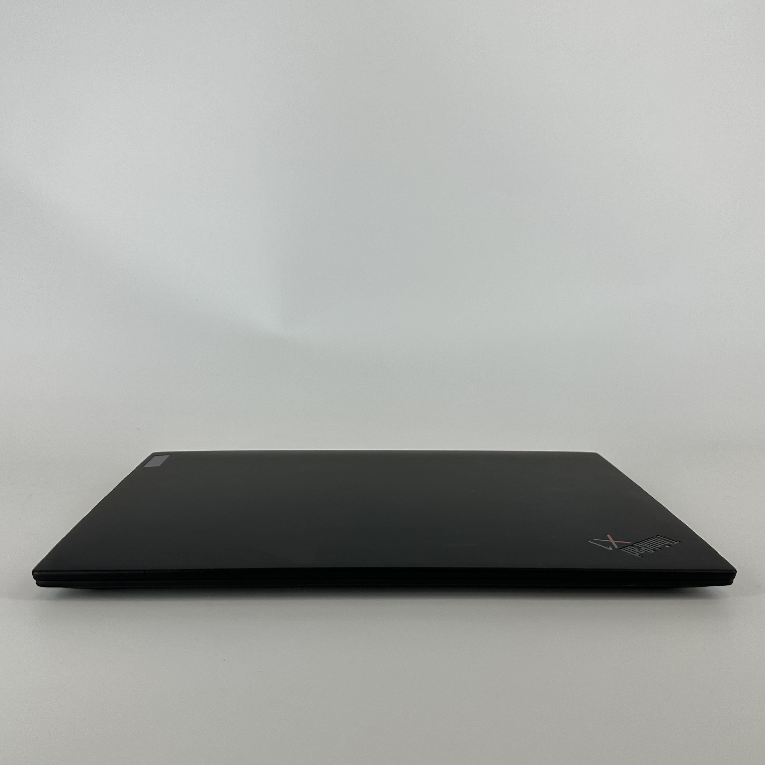 Lenovo ThinkPad X1 Carbon Gen 9 14 Black 2.6 GHz Intel Core i5 11th Gen. 8GB RAM 256GB Solid State Drive