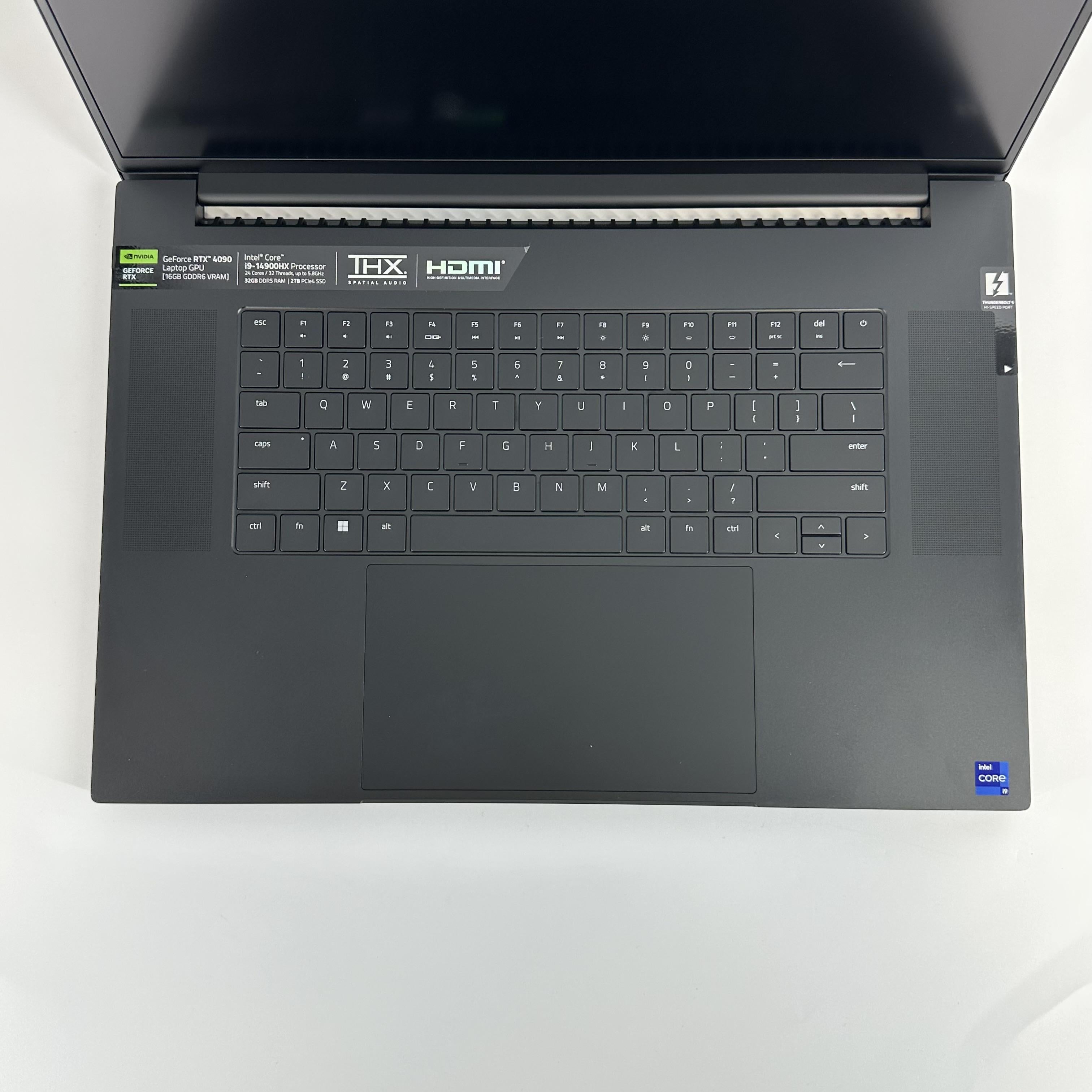 Razer Blade 18 2024 Black 2.2 GHz Intel Core i9 14th Gen. 32GB RAM 2TB Solid State Drive NVIDIA GeForce RTX 4090 16 GB