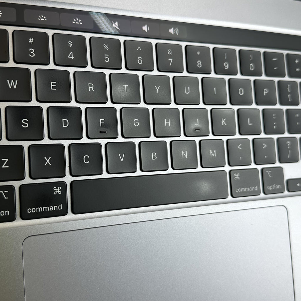 Apple MacBook Pro 16 Touch Bar 2019 Space Gray 2.3 GHz Intel Core i9 9th Gen. 64GB RAM 1TB Solid State Drive AMD Radeon Pro 5500M 8 GB