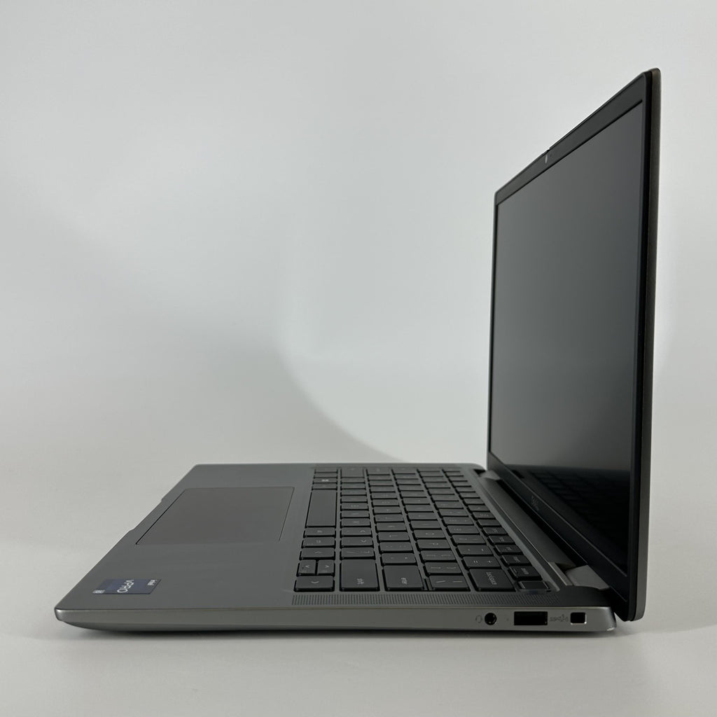 Dell Latitude 7340 13.3 Gray 1.6 GHz Intel Core i5 13th Gen. 16GB RAM 512GB Solid State Drive
