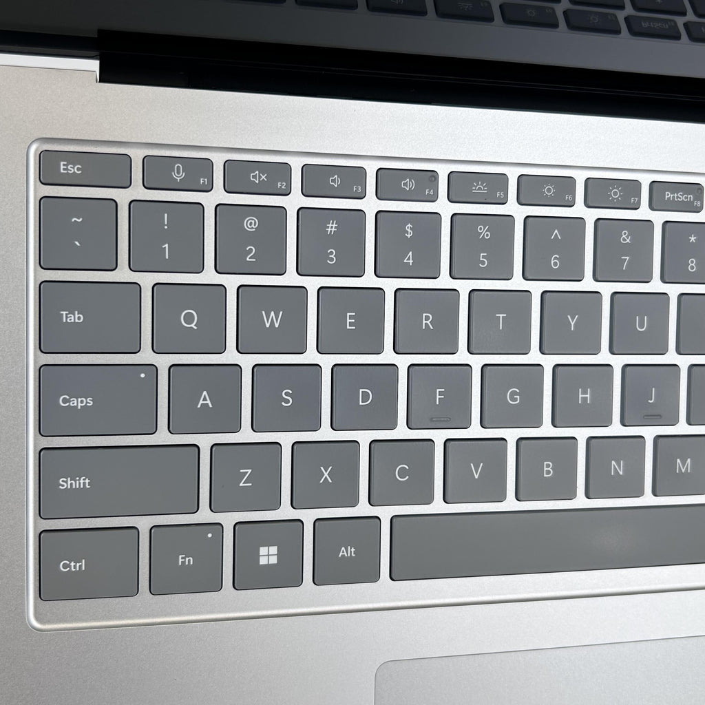 Microsoft Surface Laptop Studio 2 14.4 Silver 2.9 GHz Intel Core i7 13th Gen. 64GB RAM 1TB Solid State Drive NVIDIA GeForce RTX 4060 8 GB
