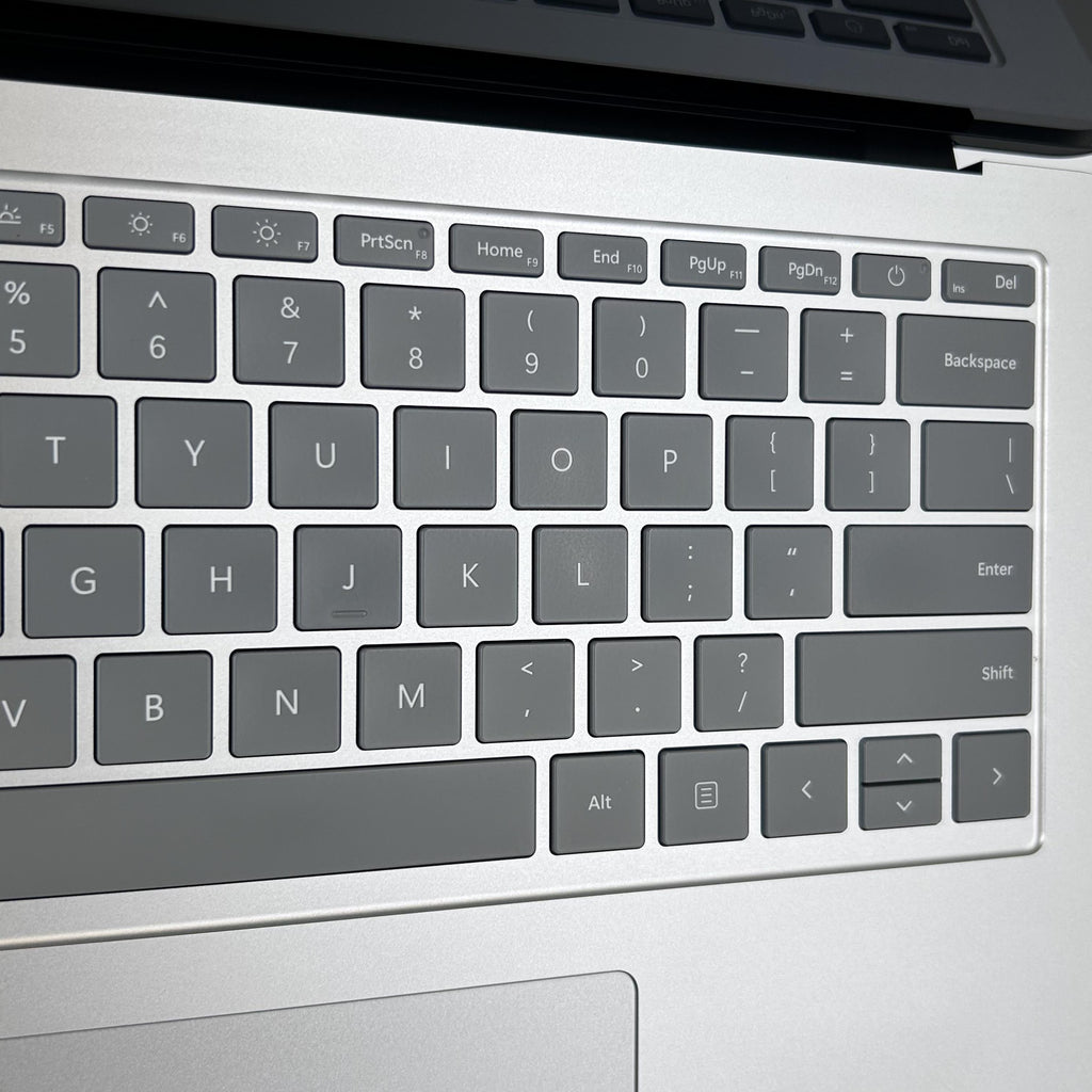 Microsoft Surface Laptop Studio 2 14.4 Silver 2.9 GHz Intel Core i7 13th Gen. 64GB RAM 1TB Solid State Drive NVIDIA GeForce RTX 4060 8 GB
