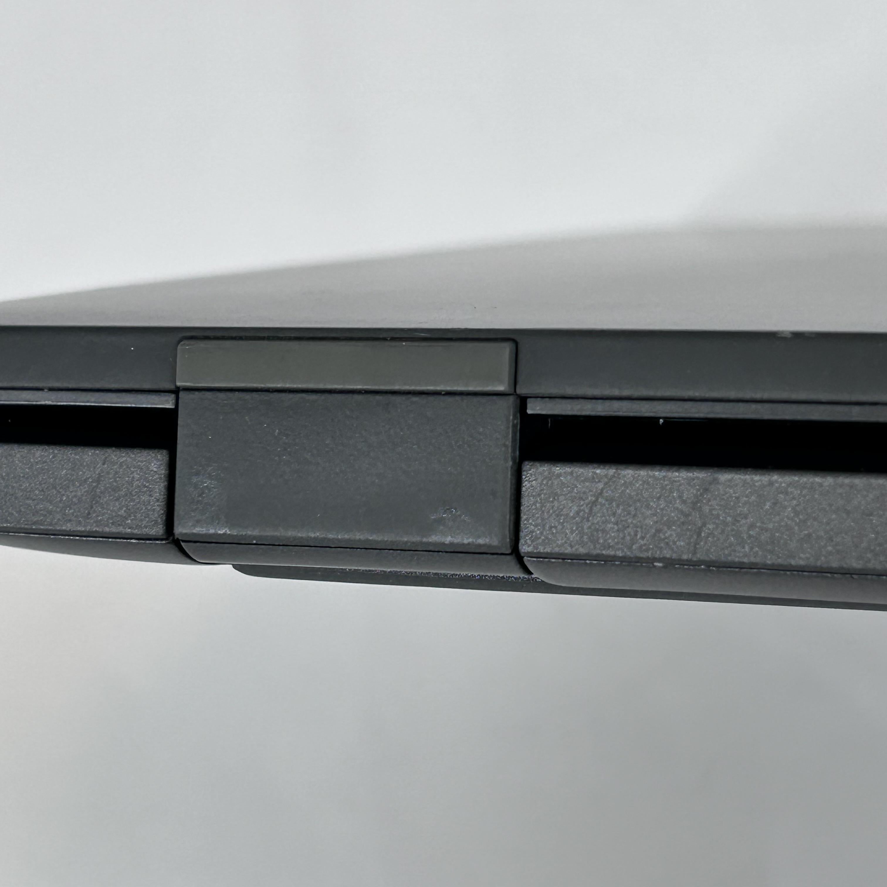 Dell Latitude 7430 14 Gray 1.7 GHz Intel Core i7 12th Gen. 16GB RAM 512GB Solid State Drive