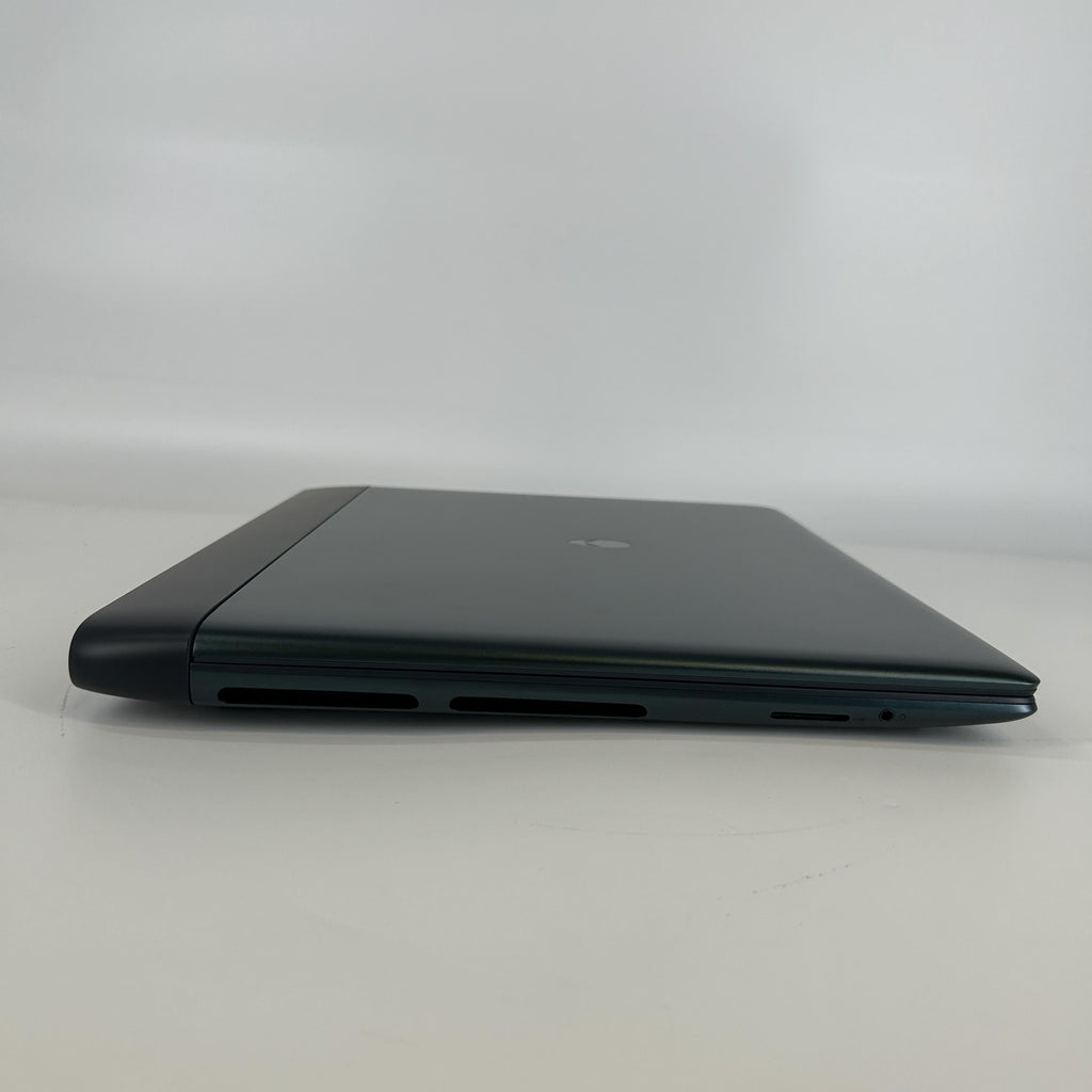 Dell Alienware 18 Area-51 Teal 2.7 GHz Intel Core Ultra 9 Series 2 64GB RAM 2TB Solid State Drive NVIDIA GeForce RTX 5090 24 GB