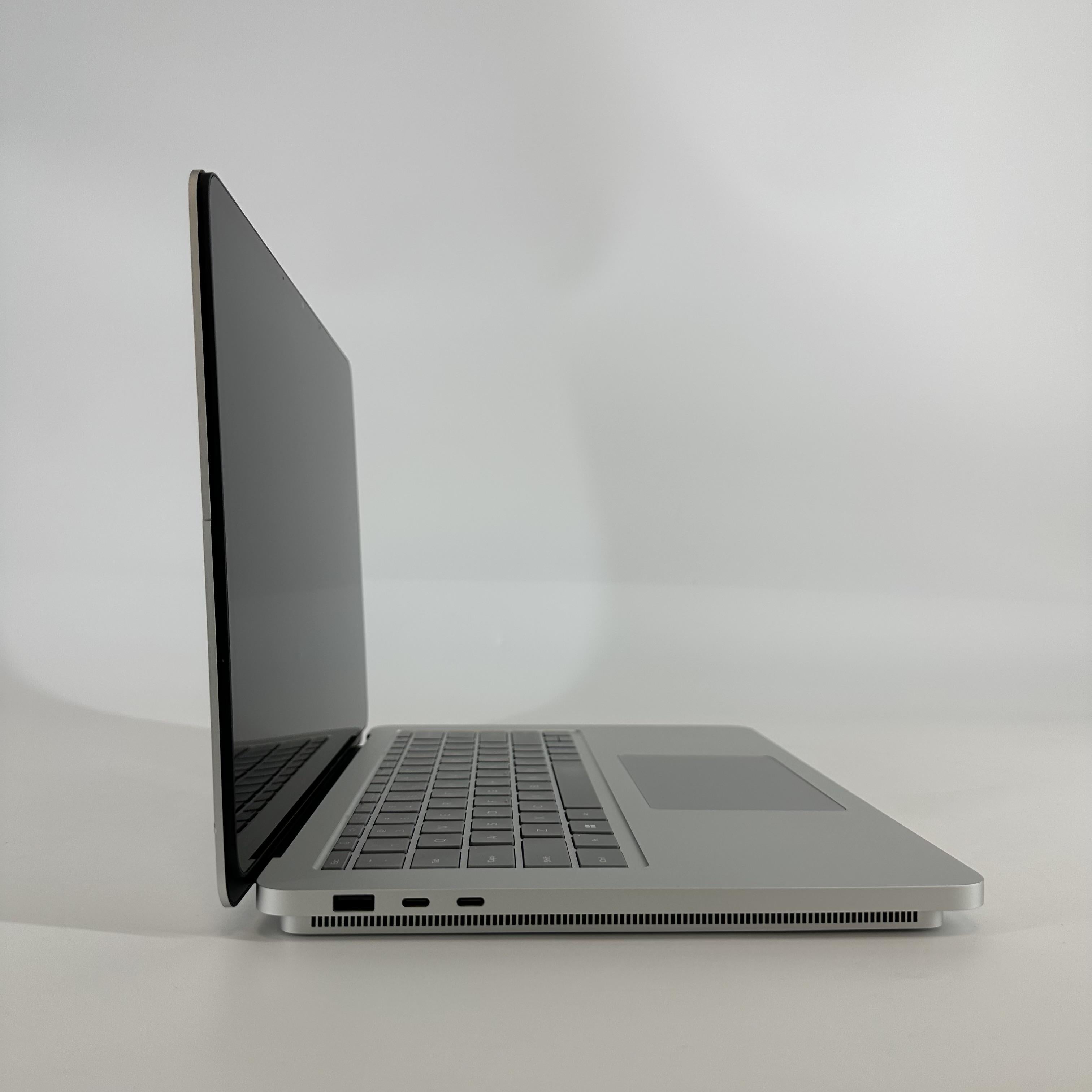 Microsoft Surface Laptop Studio 2 14.4 Silver 2.9 GHz Intel Core i7 13th Gen. 16GB RAM 512GB Solid State Drive NVIDIA GeForce RTX 4050 6 GB
