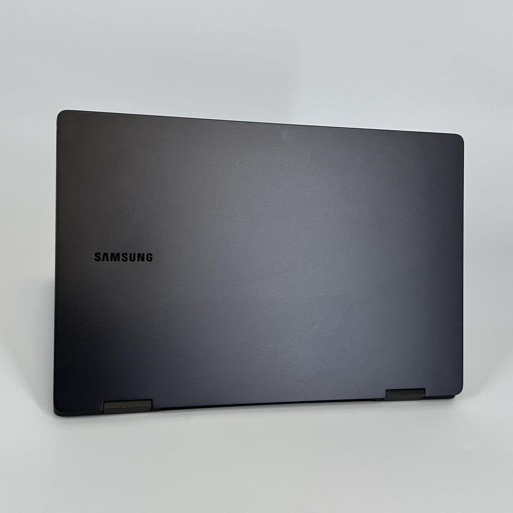 Samsung Galaxy Book2 360 13.3 Graphite WiFi 1.3 GHz Intel Core i5 12th Gen. 8GB RAM 256GB Solid State Drive