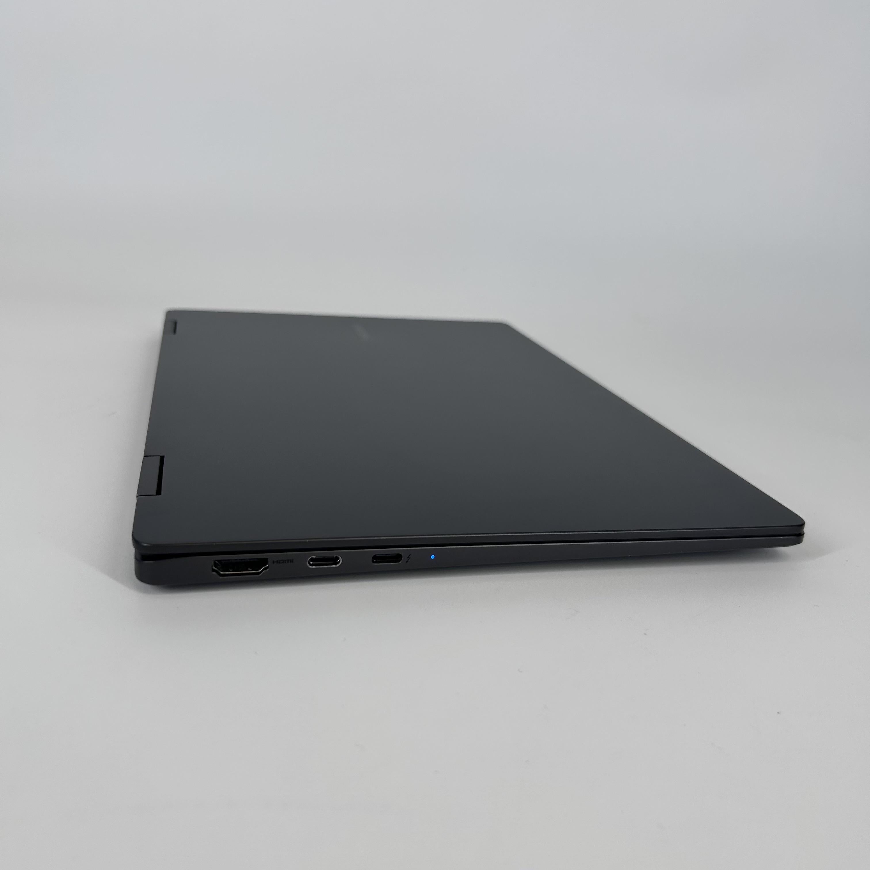 Samsung Galaxy Book2 360 13.3 Graphite WiFi 1.3 GHz Intel Core i5 12th Gen. 8GB RAM 256GB Solid State Drive