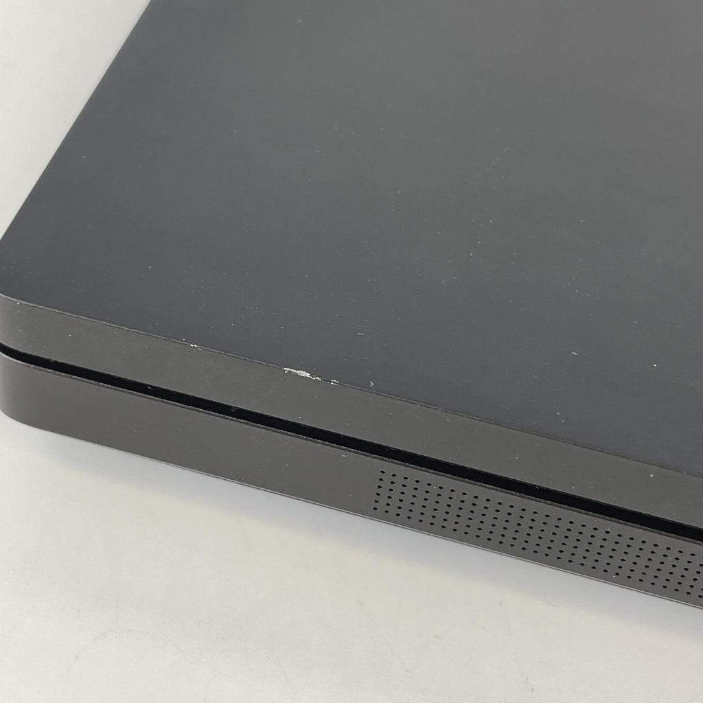 Razer Blade 18 2024 Black 2.2 GHz Intel Core i9 14th Gen. 32GB RAM 2TB Solid State Drive NVIDIA GeForce RTX 4090 16 GB
