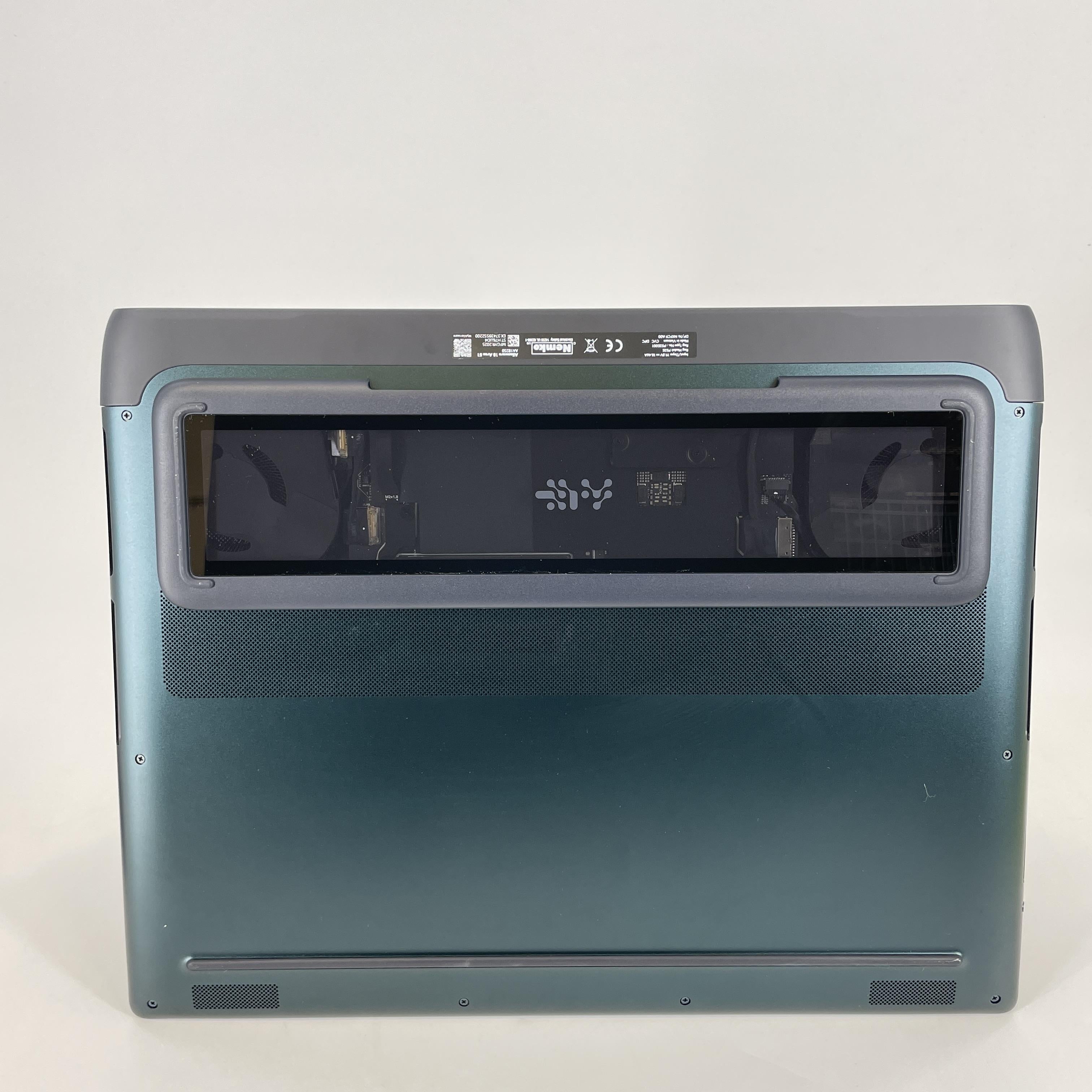 Dell Alienware 18 Area-51 Teal 2.7 GHz Intel Core Ultra 9 Series 2 32GB RAM 2TB Solid State Drive NVIDIA GeForce RTX 5070 Ti 12 GB