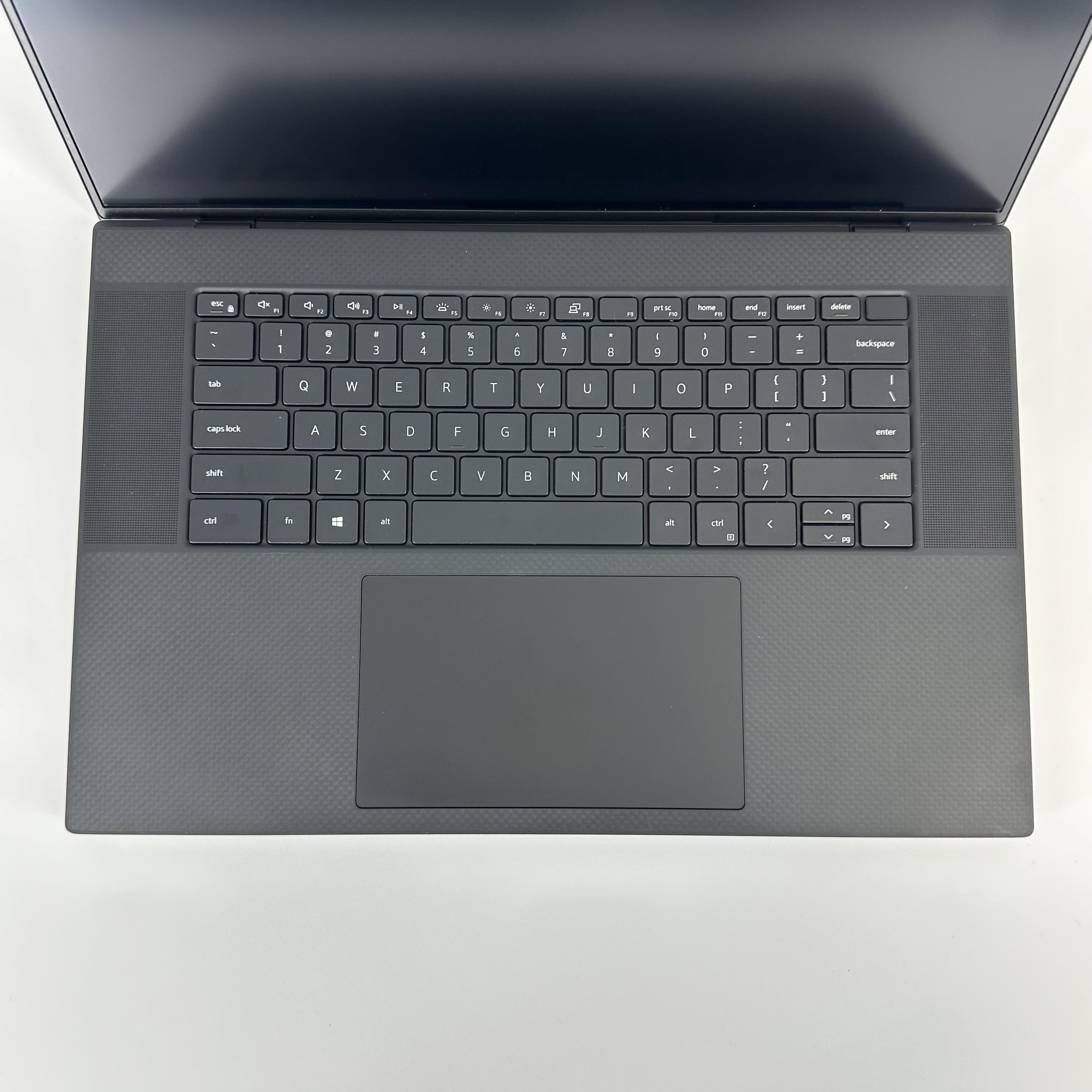 Dell XPS 17 9710 Silver 2.3 GHz Intel Core i7 11th Gen. 16GB RAM 512GB Solid State Drive NVIDIA GeForce RTX 3050 4 GB