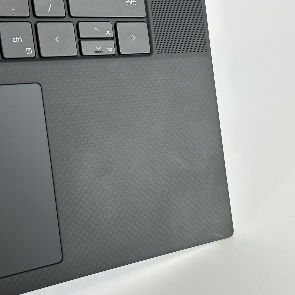 Dell XPS 17 9710 Silver 2.3 GHz Intel Core i7 11th Gen. 16GB RAM 512GB Solid State Drive NVIDIA GeForce RTX 3050 4 GB