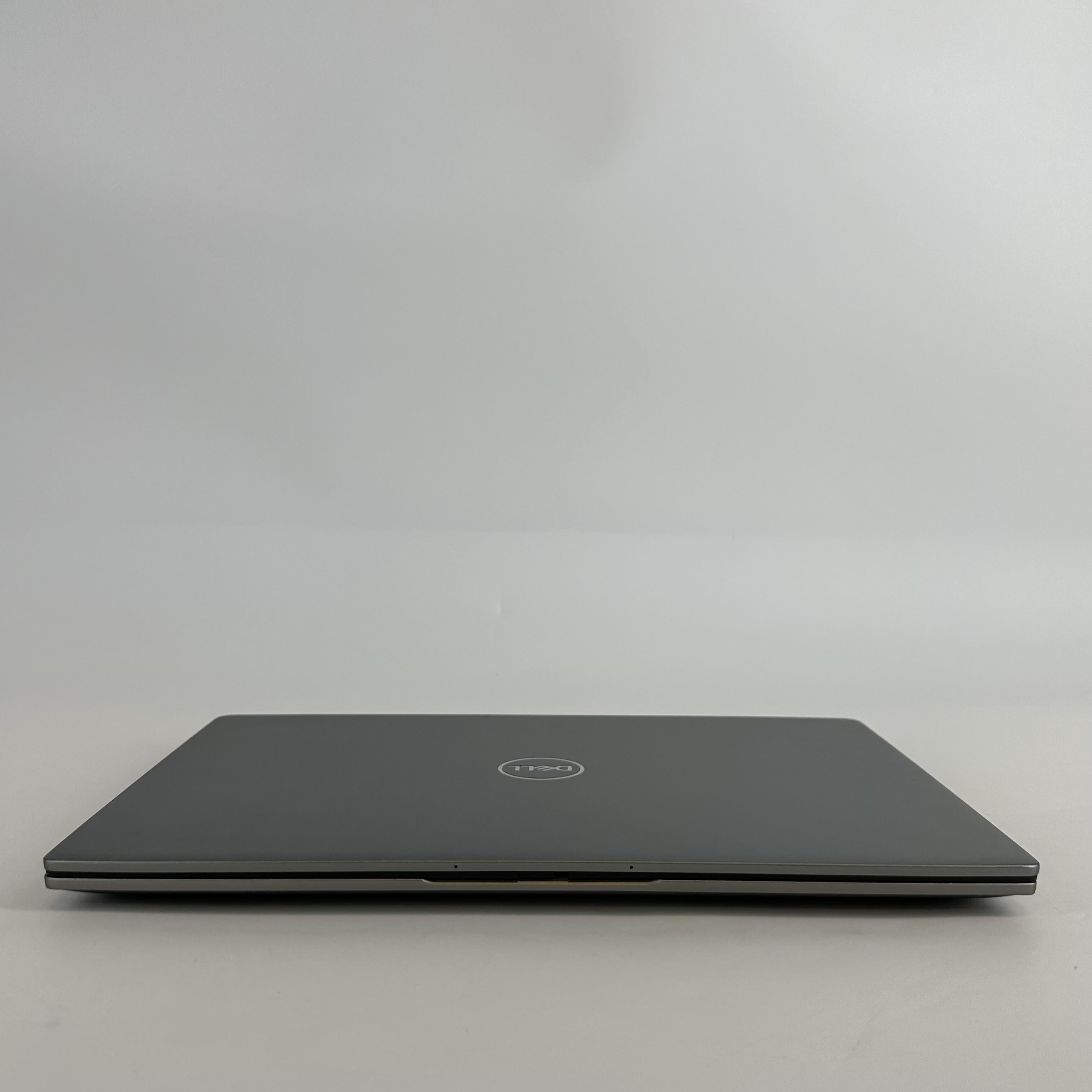 Dell Latitude 7440 14 Gray 1.9 GHz Intel Core i7 13th Gen. 32GB RAM 256GB Solid State Drive