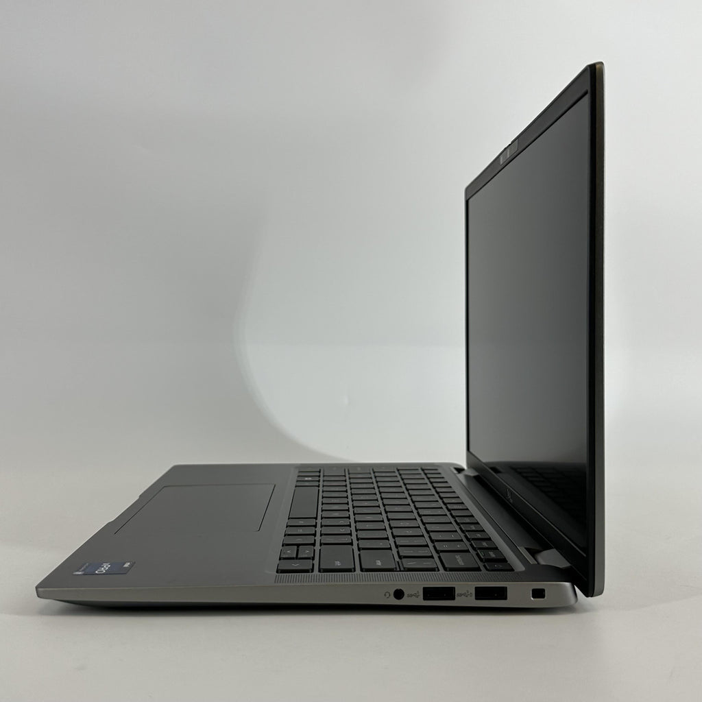 Dell Latitude 7440 14 Gray 1.9 GHz Intel Core i7 13th Gen. 32GB RAM 256GB Solid State Drive