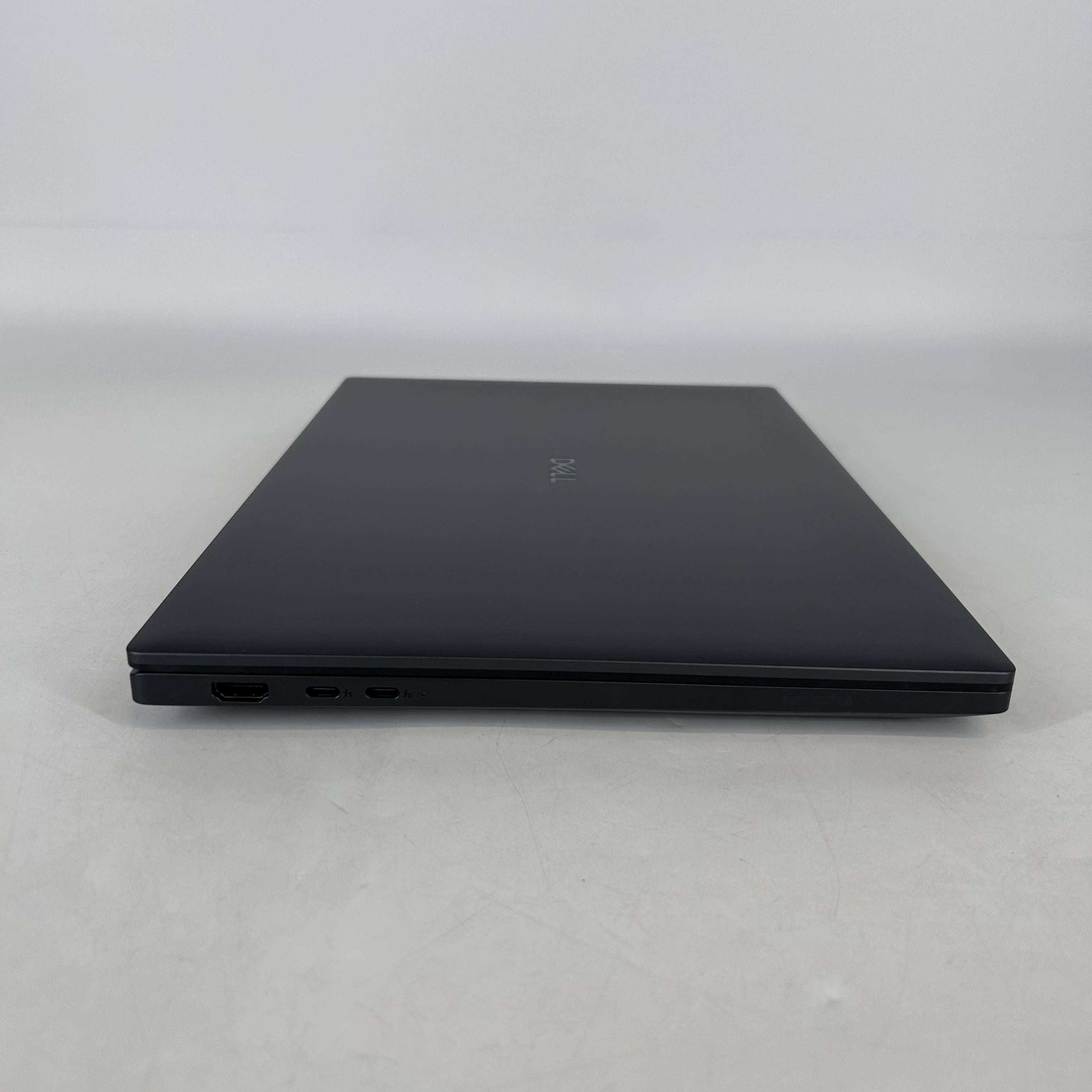 Dell Pro Max 16 Premium MA16250 Magnetite 2.2 GHz Intel Core Ultra 7 Series 2 32GB RAM 1TB Solid State Drive NVIDIA RTX PRO 2000 Blackwell 8 GB