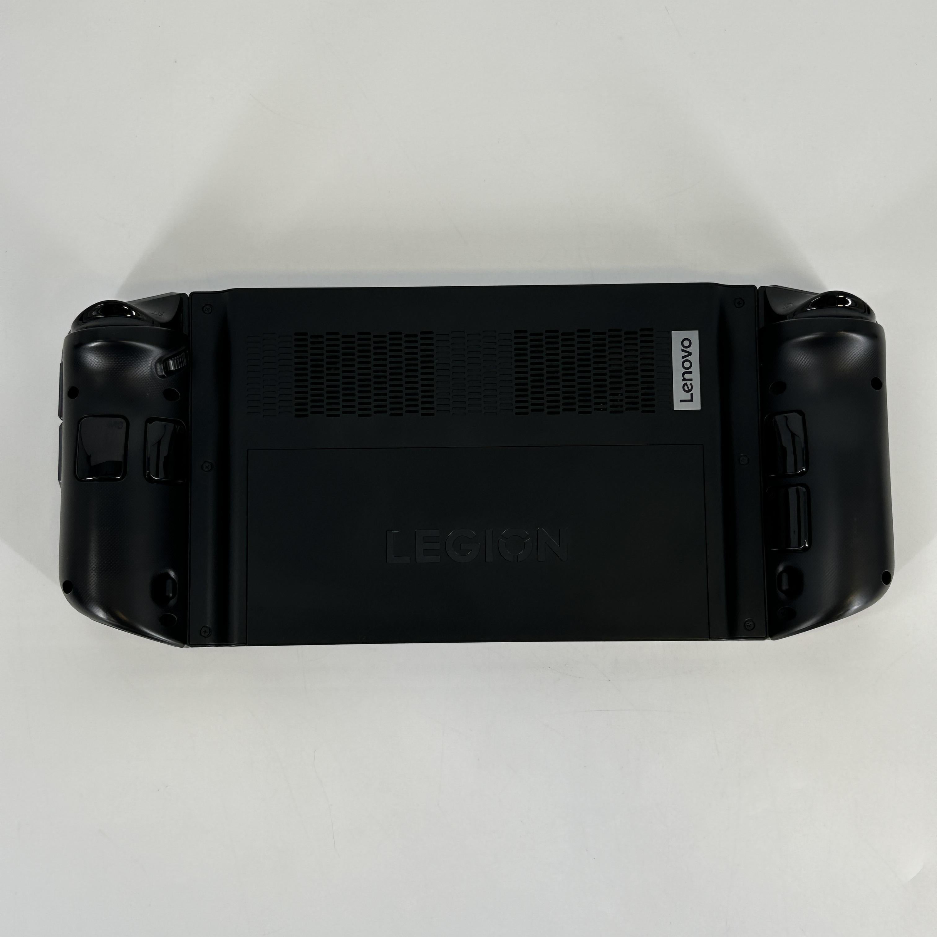 Lenovo Legion Go AMD Ryzen Z1 Extreme 16GB RAM 1TB Solid State Drive