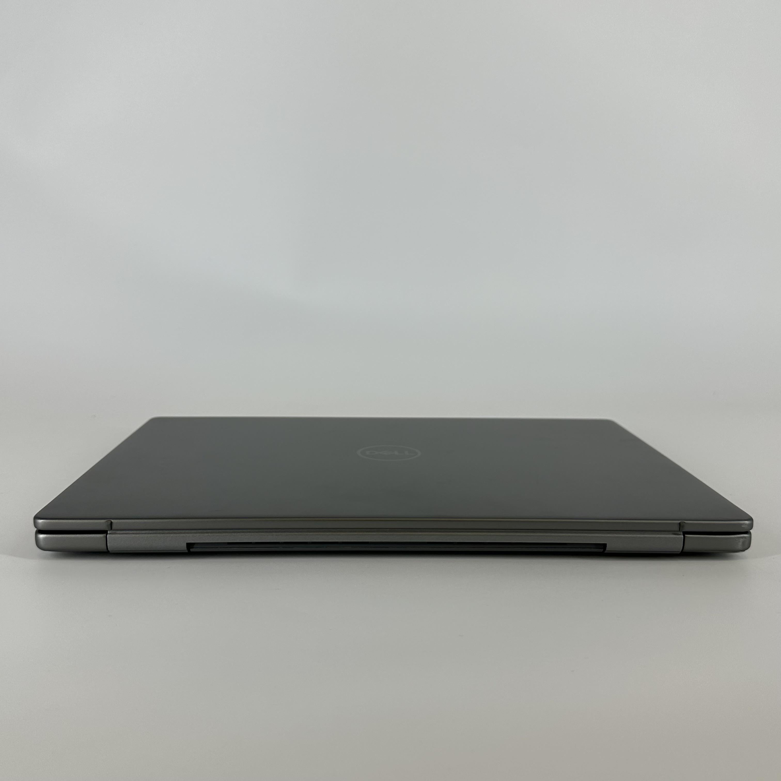 Dell Latitude 7455 14 Gray 3.4 GHz Qualcomm Snapdragon X Elite 32GB RAM 1TB Solid State Drive
