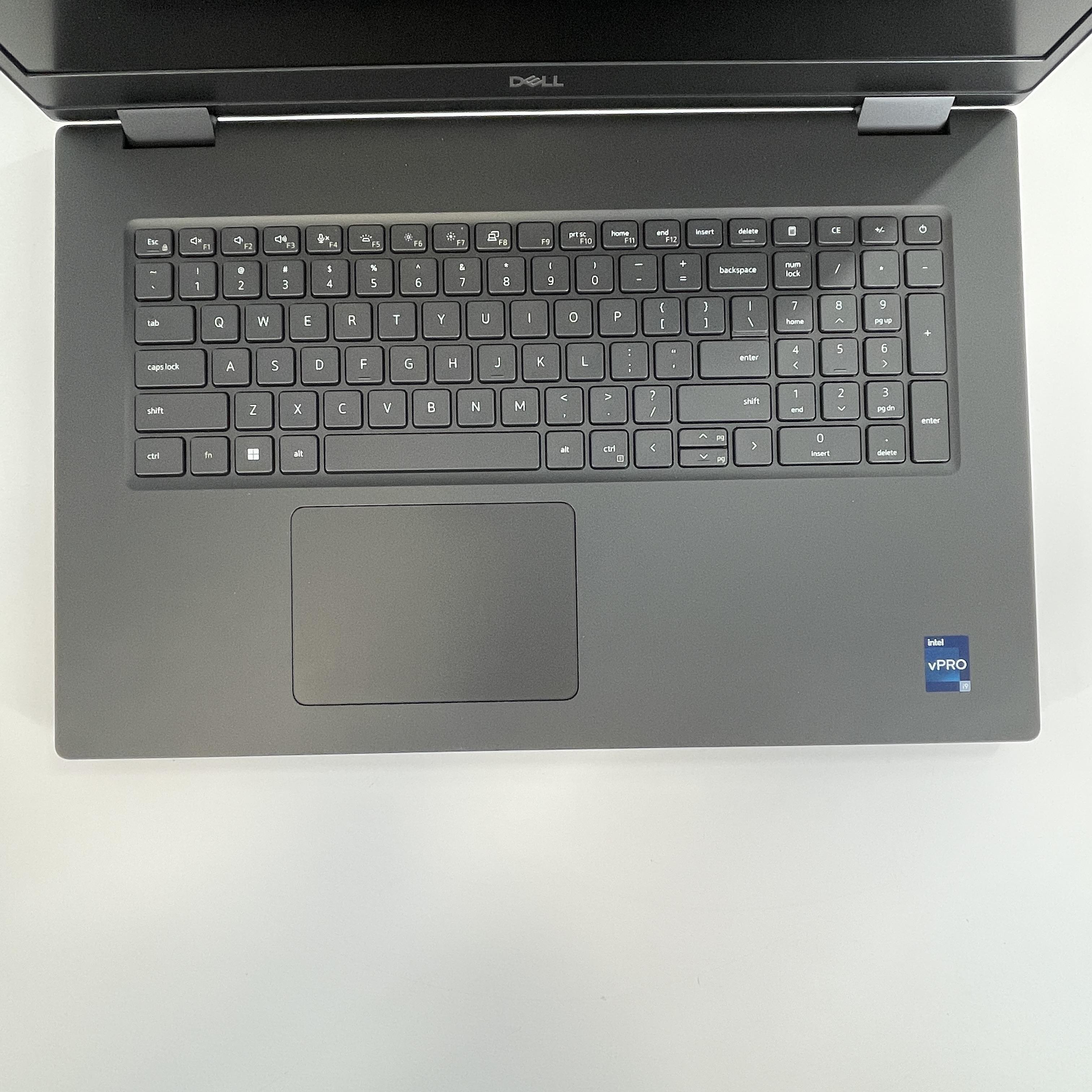 Dell Precision 7780 17.3 Gray 2.2 GHz Intel Core i9 13th Gen. 64GB RAM 1TB Solid State Drive NVIDIA RTX 3500 Ada 12 GB
