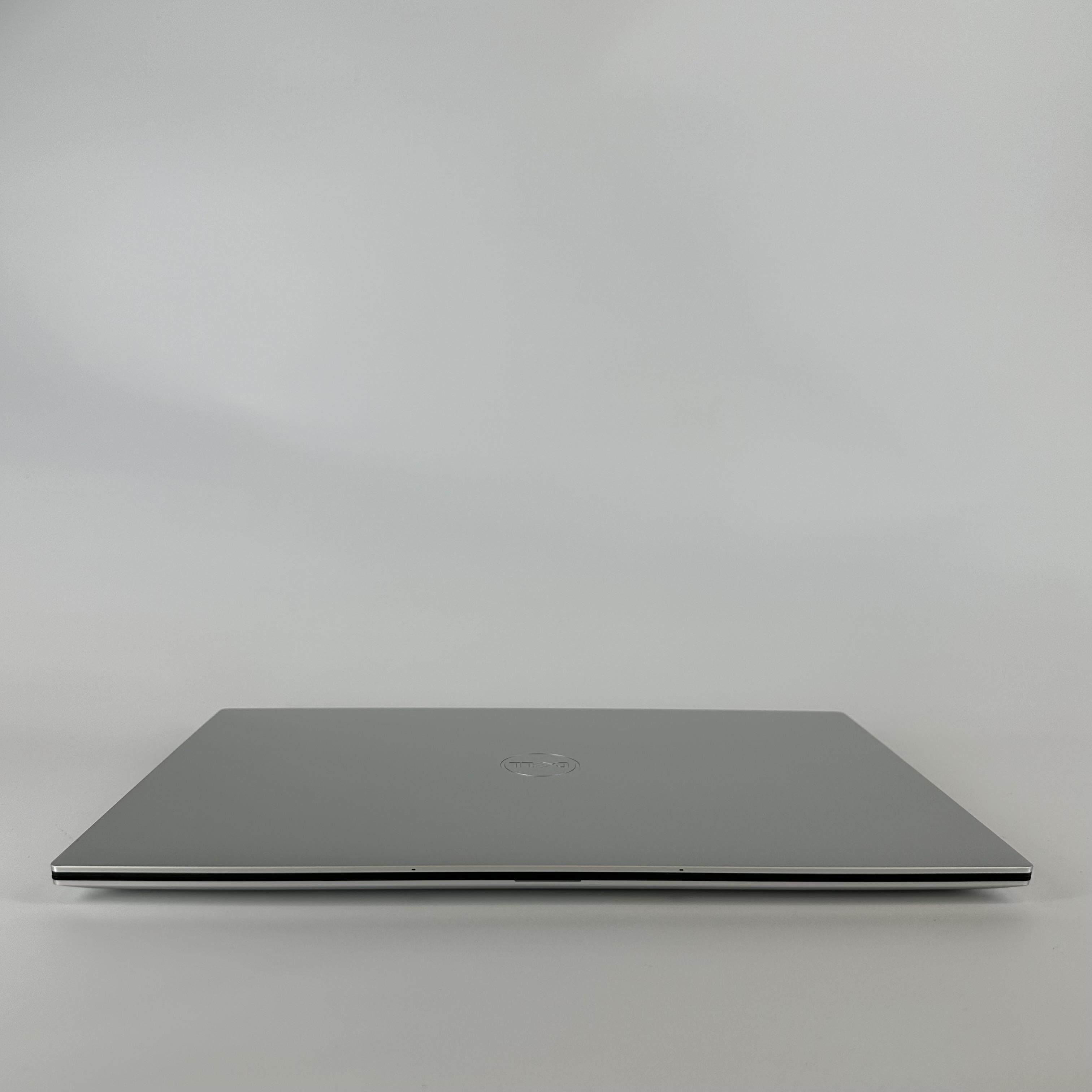 Dell XPS 17 9720 Silver 2.3 GHz Intel Core i7 12th Gen. 64GB RAM 2TB Solid State Drive NVIDIA GeForce RTX 3050 4 GB