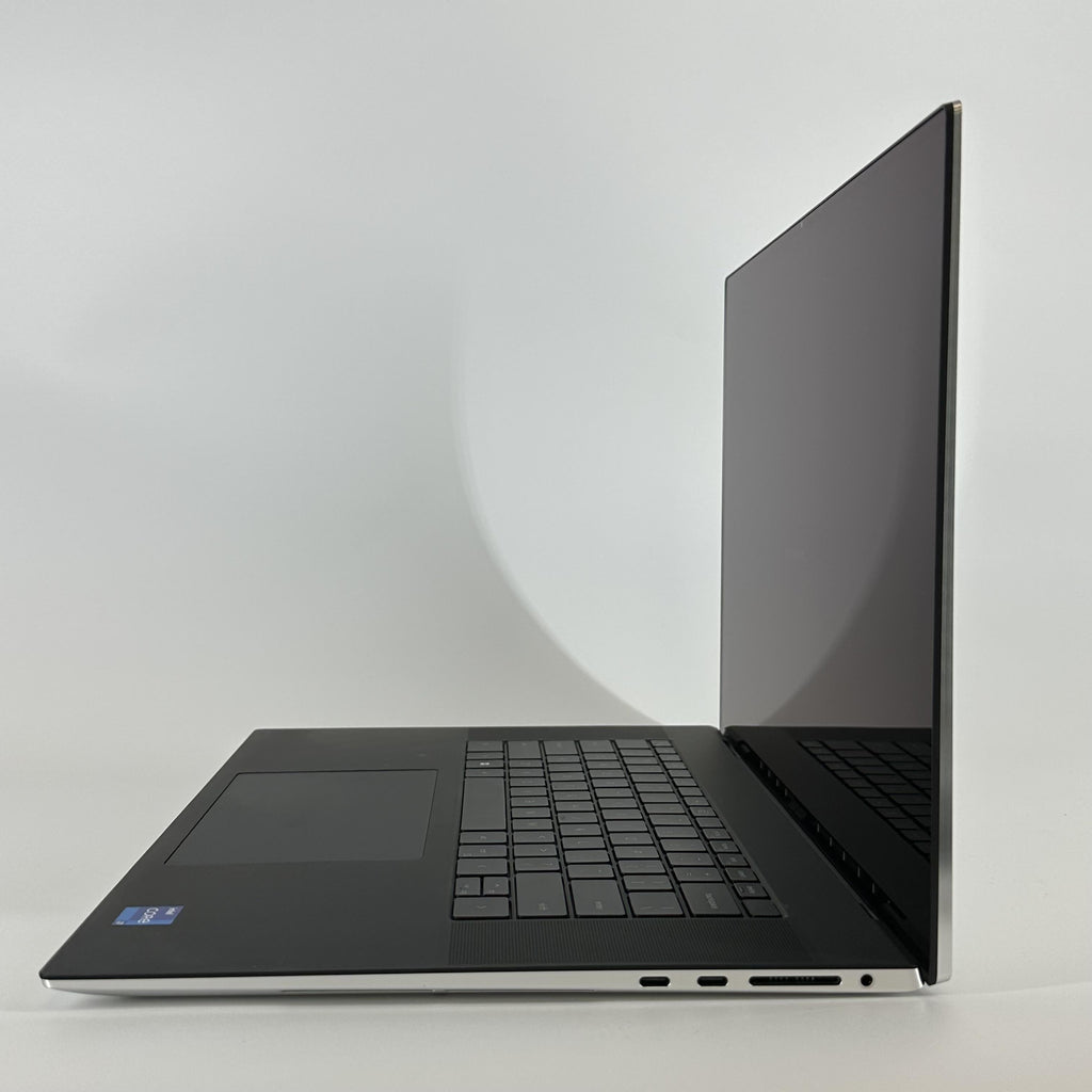 Dell XPS 17 9720 Silver 2.3 GHz Intel Core i7 12th Gen. 64GB RAM 2TB Solid State Drive NVIDIA GeForce RTX 3050 4 GB