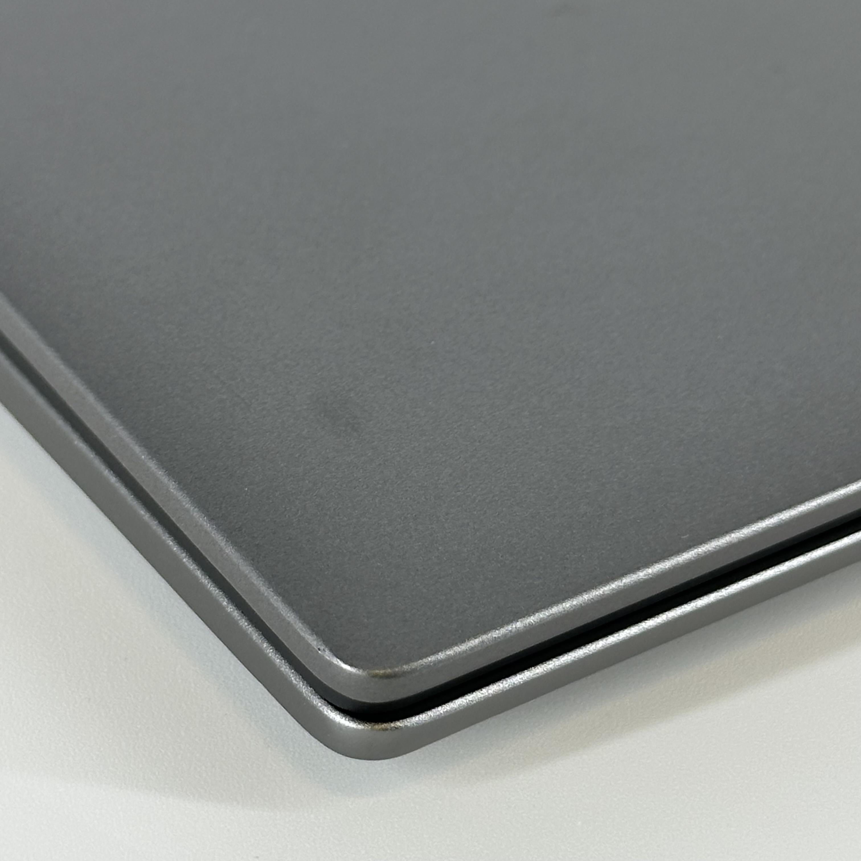 Dell Latitude 7450 14 Gray 2.1 GHz Intel Core Ultra 5 32GB RAM 512GB Solid State Drive