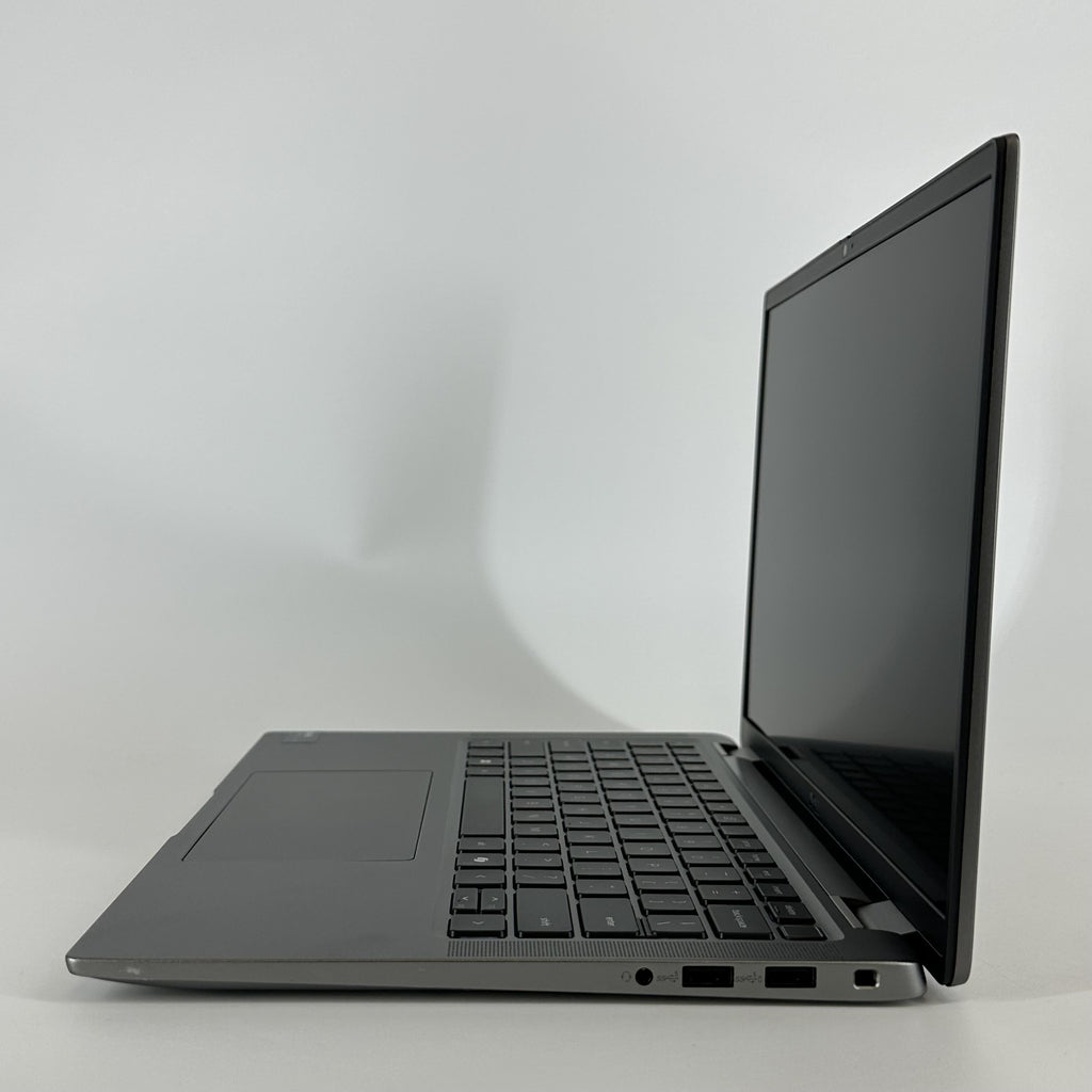 Dell Latitude 7450 14 Gray 2.1 GHz Intel Core Ultra 5 32GB RAM 512GB Solid State Drive
