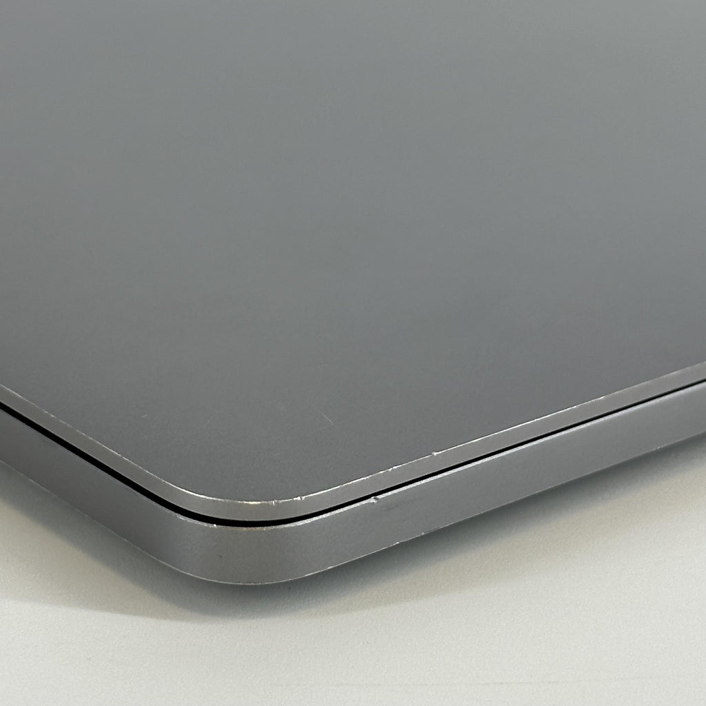 Apple MacBook Pro 16 Touch Bar 2019 Space Gray 2.4 GHz Intel Core i9 9th Gen. 32GB RAM 1TB Solid State Drive AMD Radeon Pro 5500M 8 GB