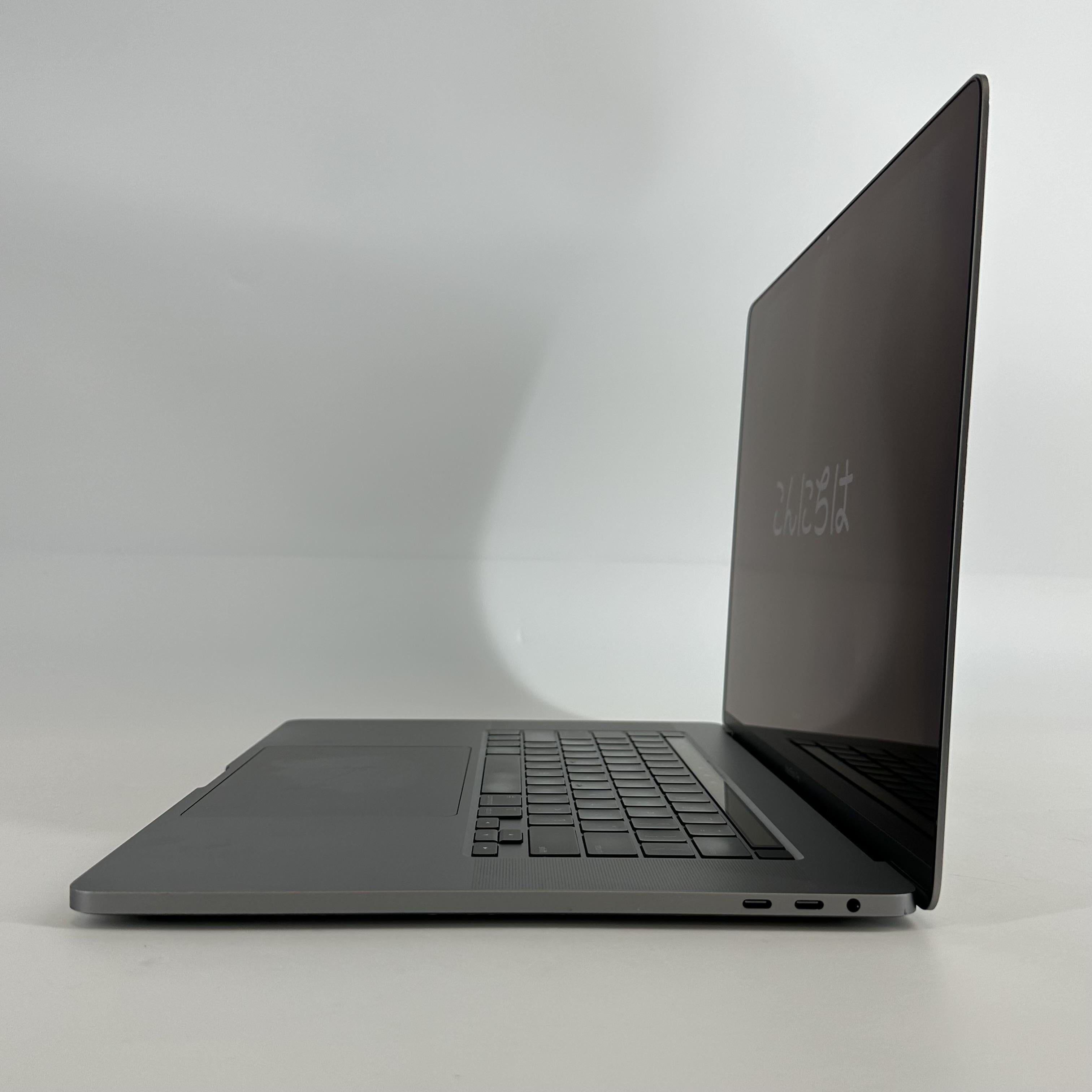 Apple MacBook Pro 16 Touch Bar 2019 Space Gray 2.4 GHz Intel Core i9 9th Gen. 32GB RAM 1TB Solid State Drive AMD Radeon Pro 5500M 8 GB