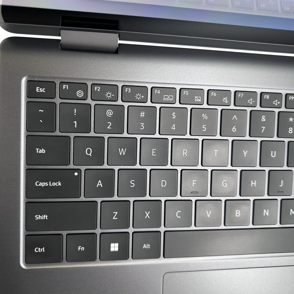 Samsung Galaxy Book3 360 15.6 Graphite 2.2 GHz Intel Core i7 13th Gen. 16GB RAM 1TB Solid State Drive