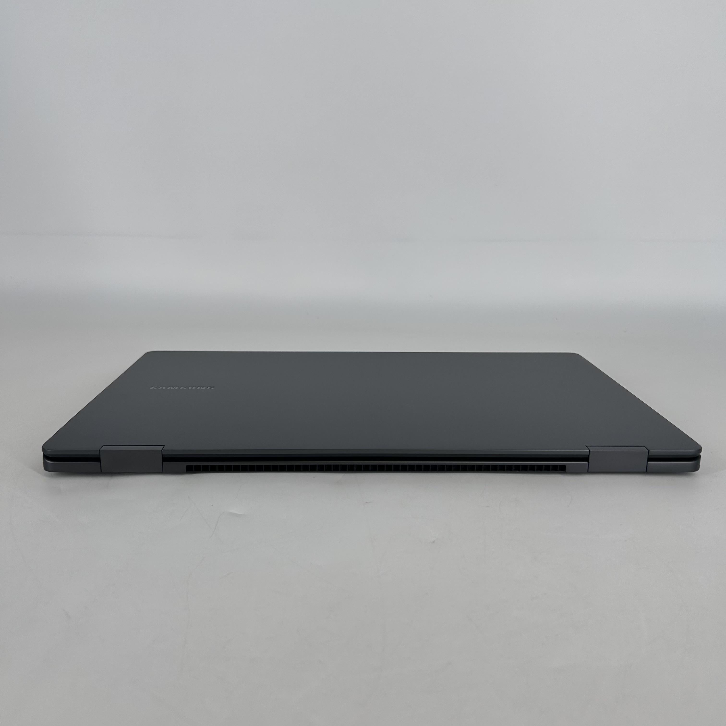 Samsung Galaxy Book3 360 15.6 Graphite 2.2 GHz Intel Core i7 13th Gen. 16GB RAM 1TB Solid State Drive