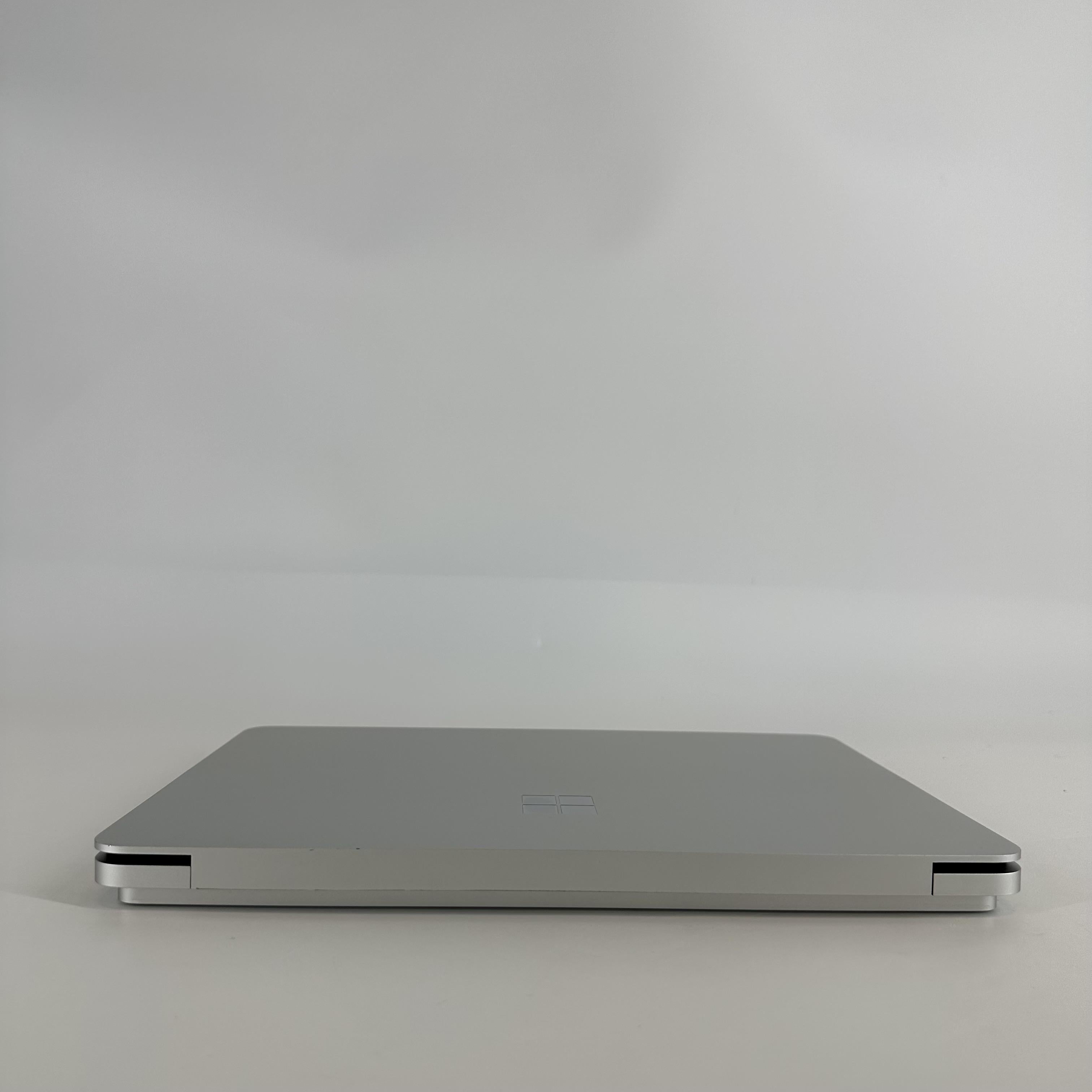 Microsoft Surface Laptop Studio 2 14.4 Silver 2.9 GHz Intel Core i7 13th Gen. 64GB RAM 1TB Solid State Drive NVIDIA GeForce RTX 4060 8 GB
