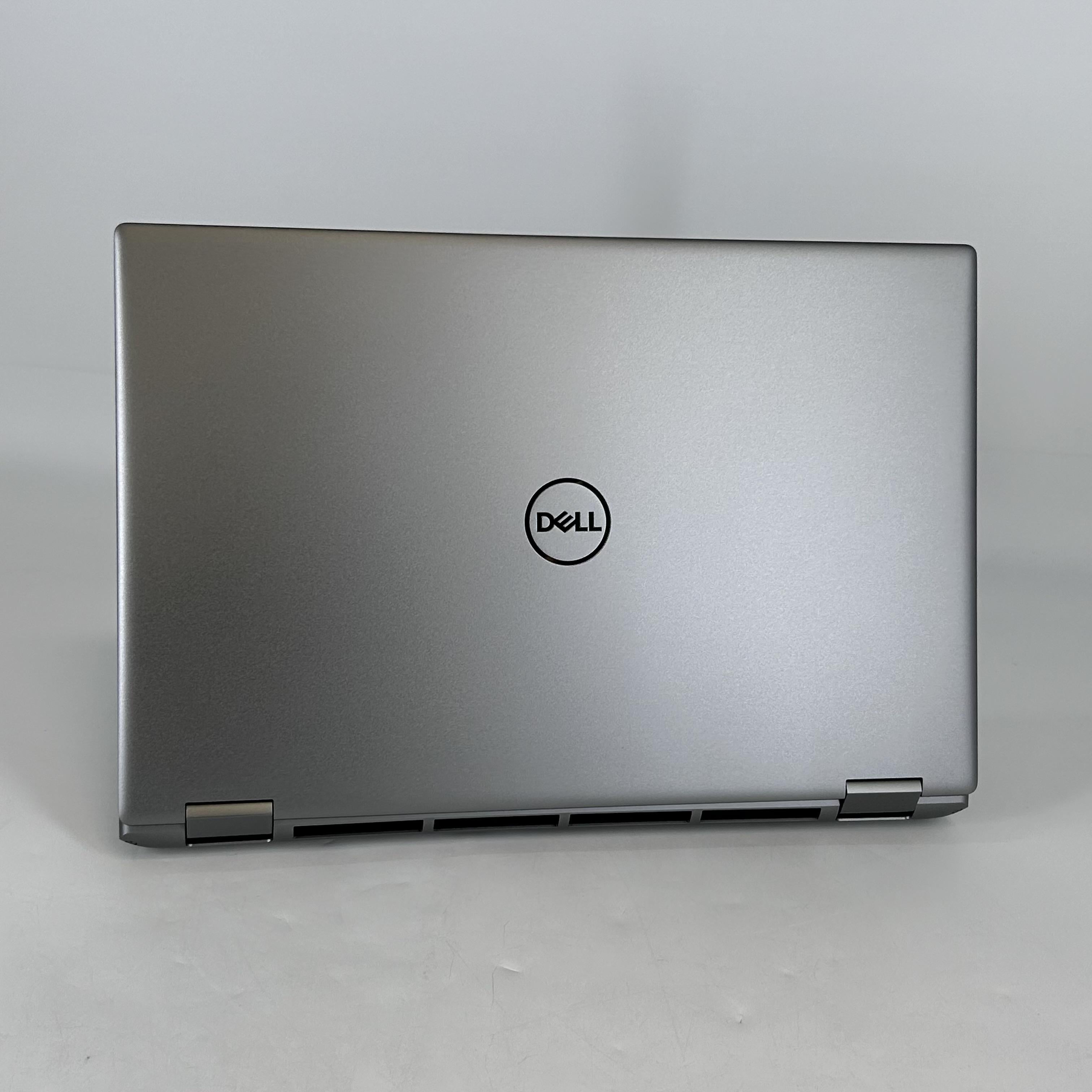 Dell Precision 7780 17.3 Gray 2.2 GHz Intel Core i9 13th Gen. 64GB RAM 1TB Solid State Drive NVIDIA RTX 1000 Ada 6 GB
