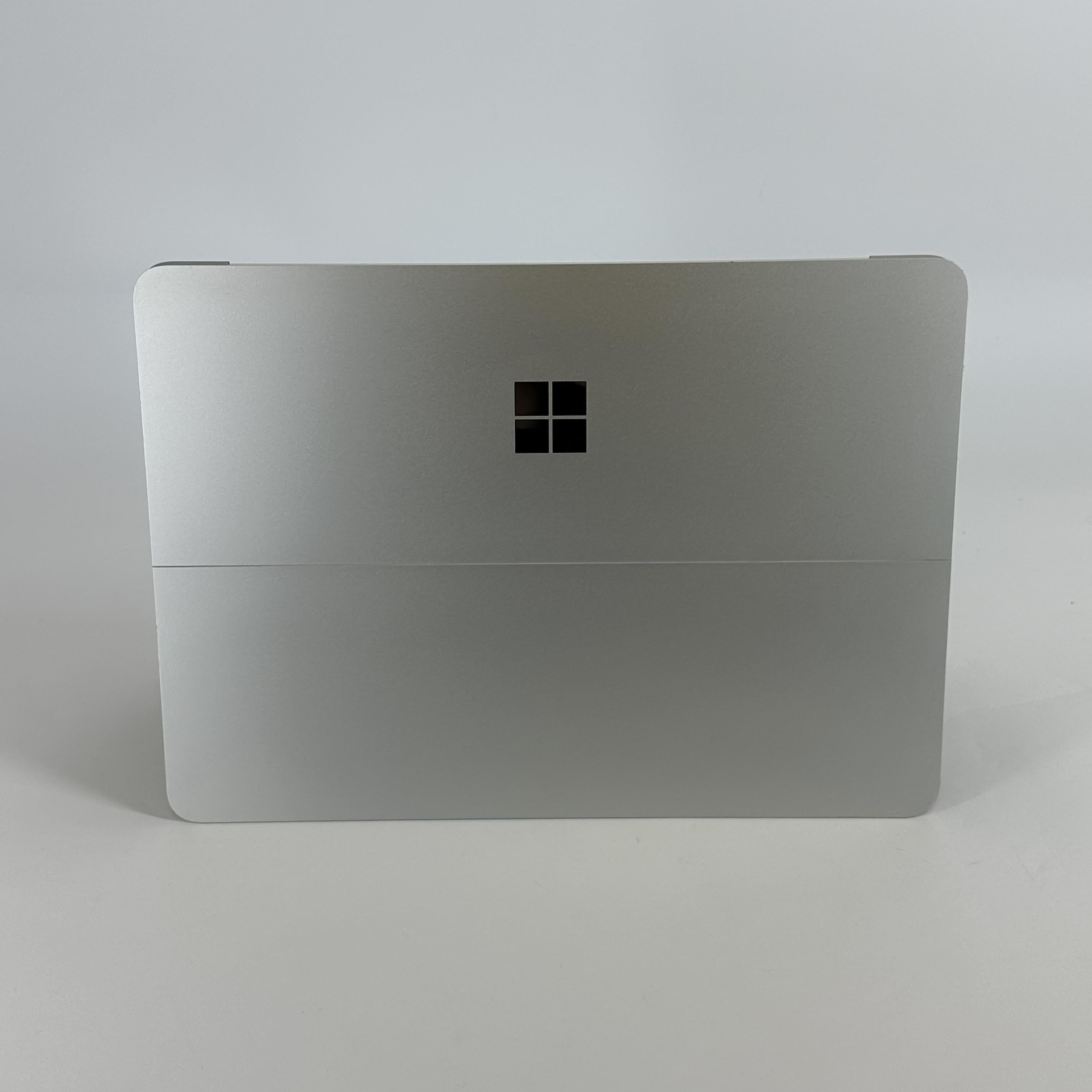 Microsoft Surface Laptop Studio 2 14.4 Silver 2.9 GHz Intel Core i7 13th Gen. 64GB RAM 1TB Solid State Drive NVIDIA GeForce RTX 4060 8 GB