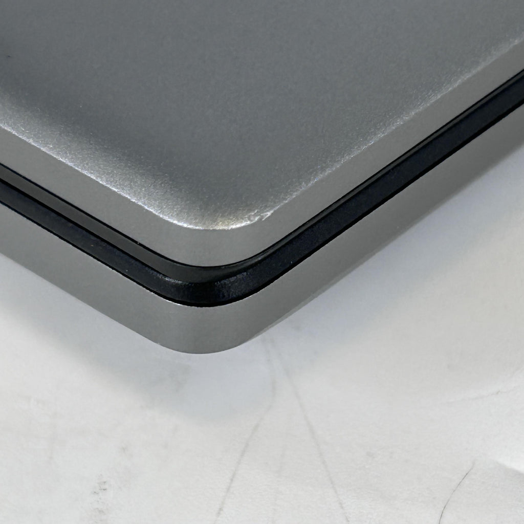 Dell Precision 7780 17.3 Gray 2.2 GHz Intel Core i9 13th Gen. 64GB RAM 1TB Solid State Drive NVIDIA RTX 1000 Ada 6 GB