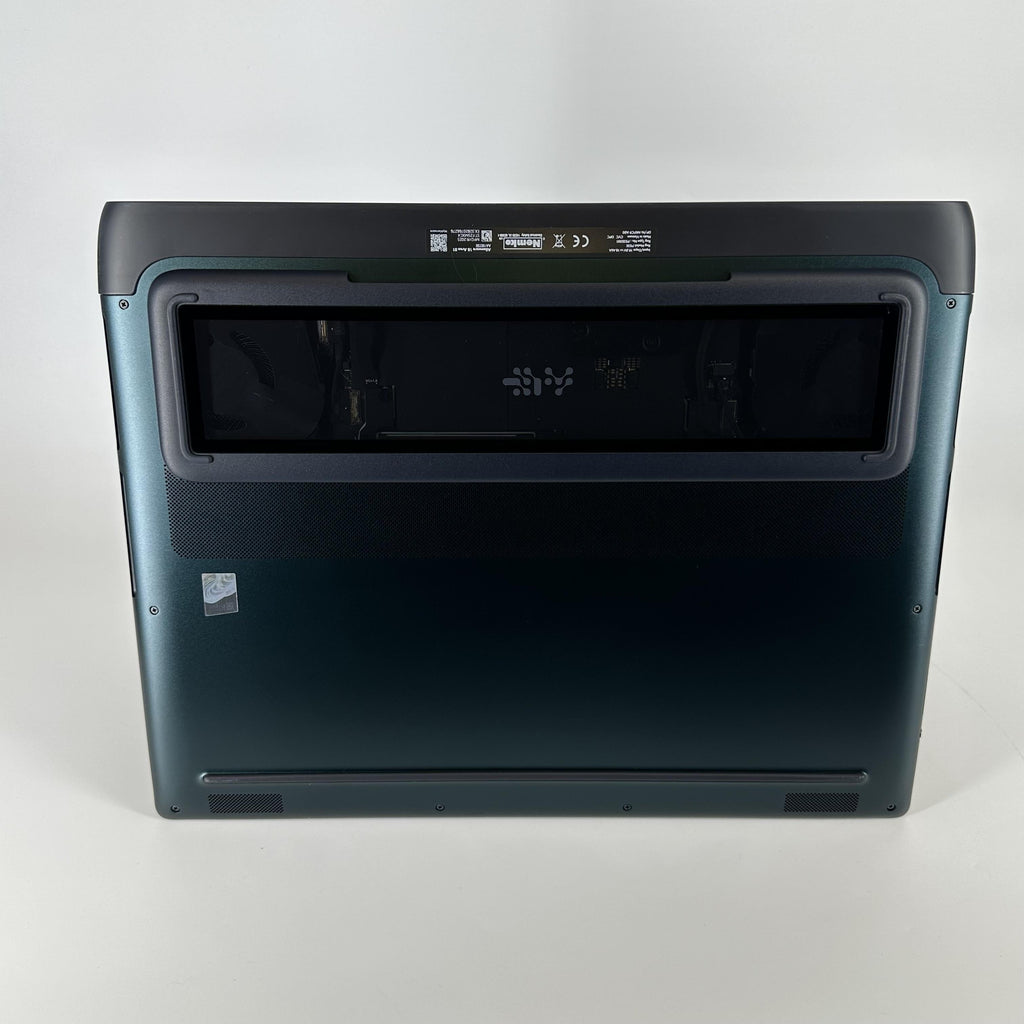 Dell Alienware 18 Area-51 Teal 2.7 GHz Intel Core Ultra 9 Series 2 64GB RAM 2TB Solid State Drive NVIDIA GeForce RTX 5080 16 GB