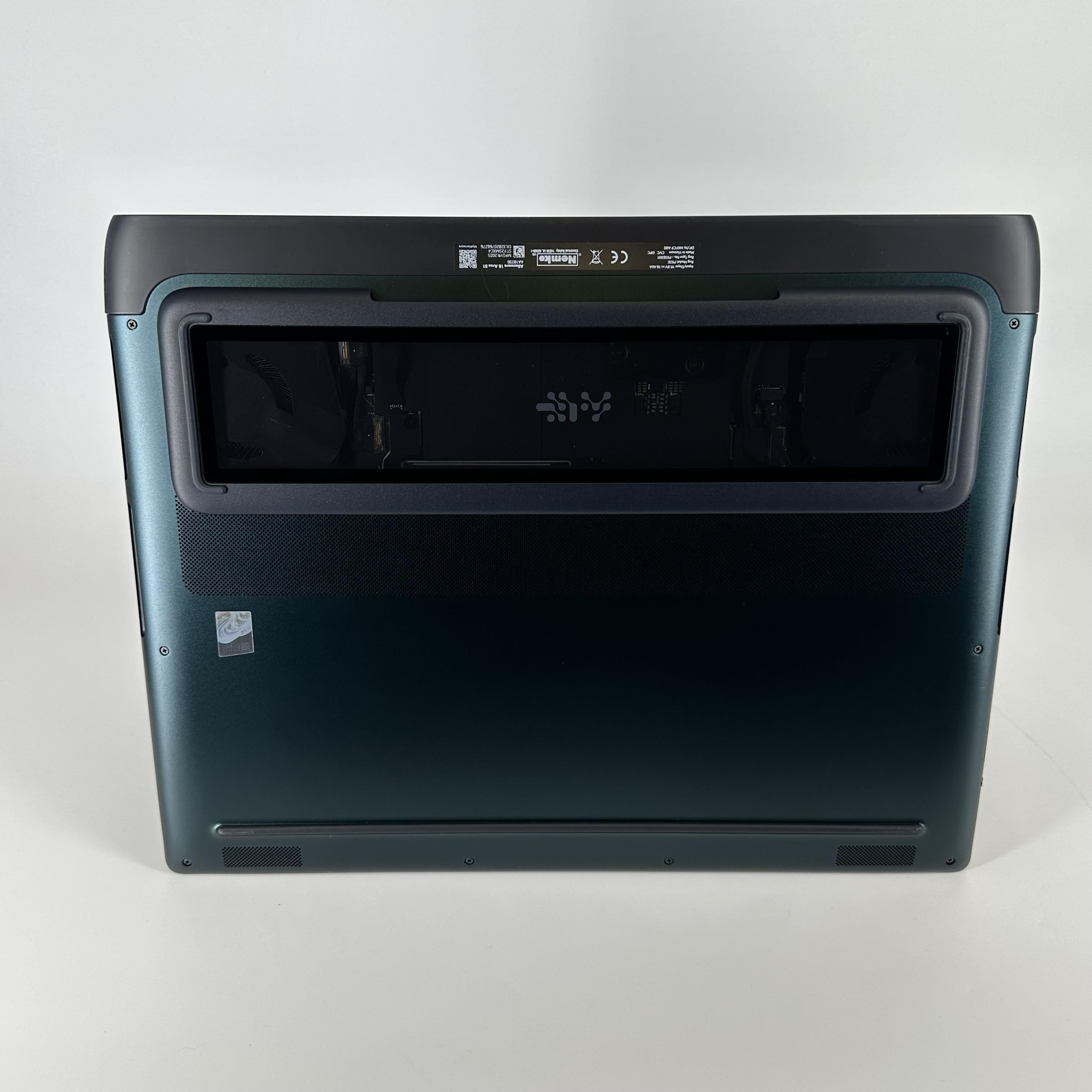 Dell Alienware 18 Area-51 Teal 2.7 GHz Intel Core Ultra 9 Series 2 64GB RAM 2TB Solid State Drive NVIDIA GeForce RTX 5080 16 GB