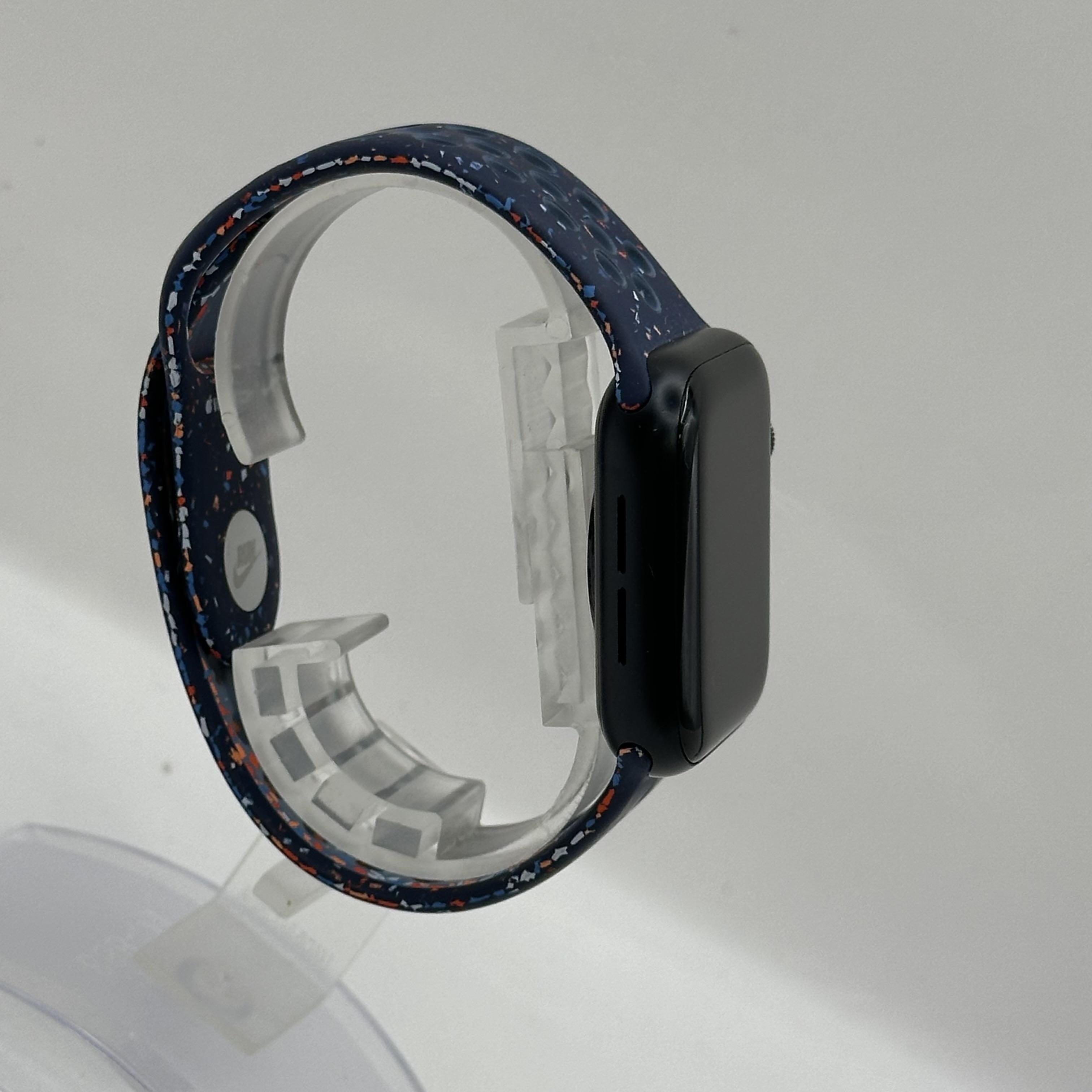 Apple Watch SE 3 40mm Midnight Unlocked 64GB