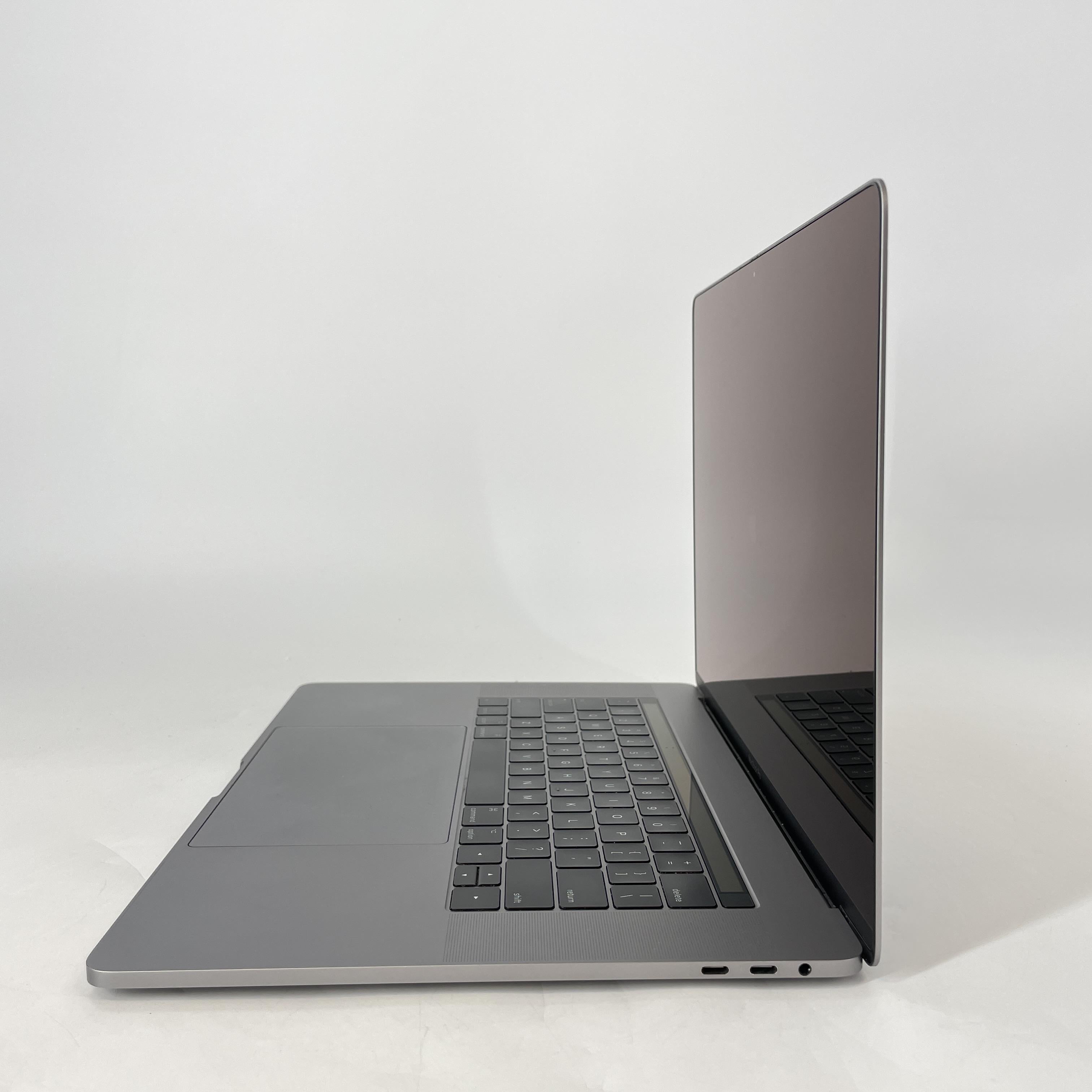 Apple MacBook Pro 15 Touch Bar 2017 Space Gray 3.1 GHz Intel Core i7 7th Gen. 16GB RAM 512GB Solid State Drive AMD Radeon Pro 560 4 GB