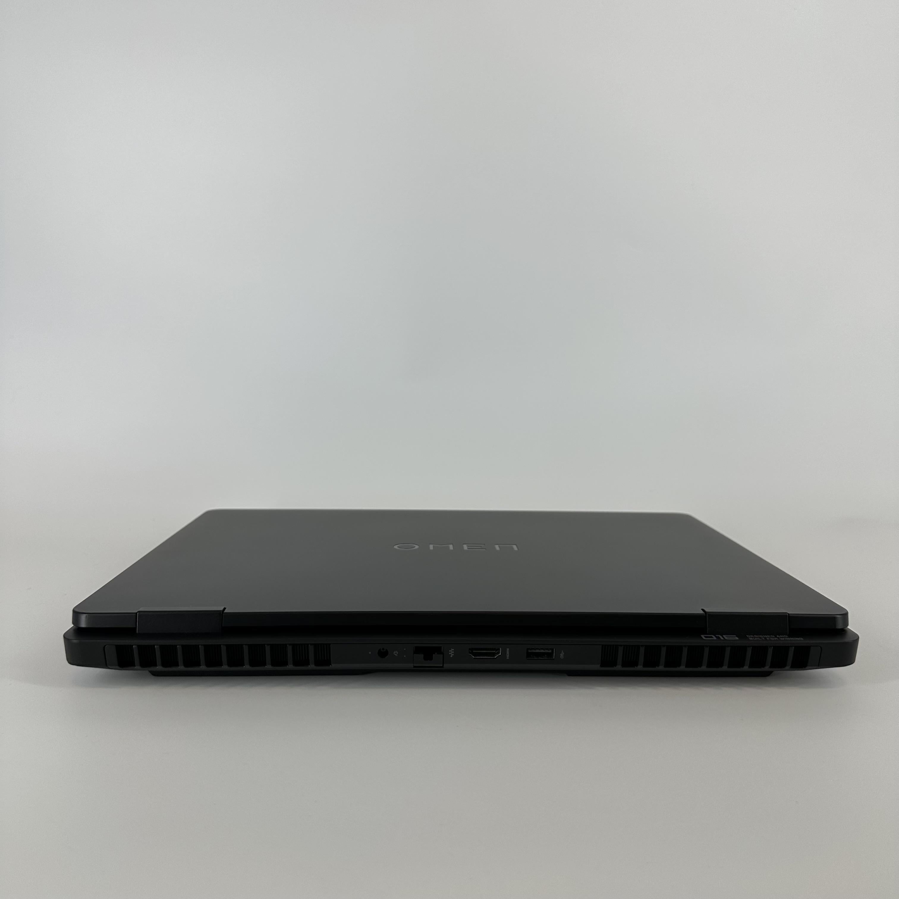 HP Omen 16 Black 2.0 GHz Intel Core Ultra 7 Series 2 16GB RAM 1TB Solid State Drive NVIDIA GeForce RTX 5060 8 GB