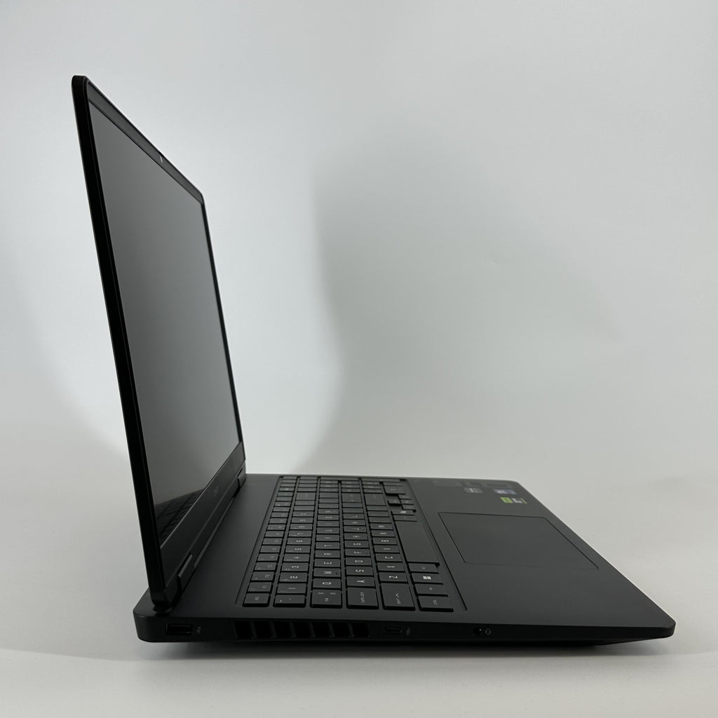 HP Omen 16 Black 2.0 GHz Intel Core Ultra 7 Series 2 16GB RAM 1TB Solid State Drive NVIDIA GeForce RTX 5060 8 GB