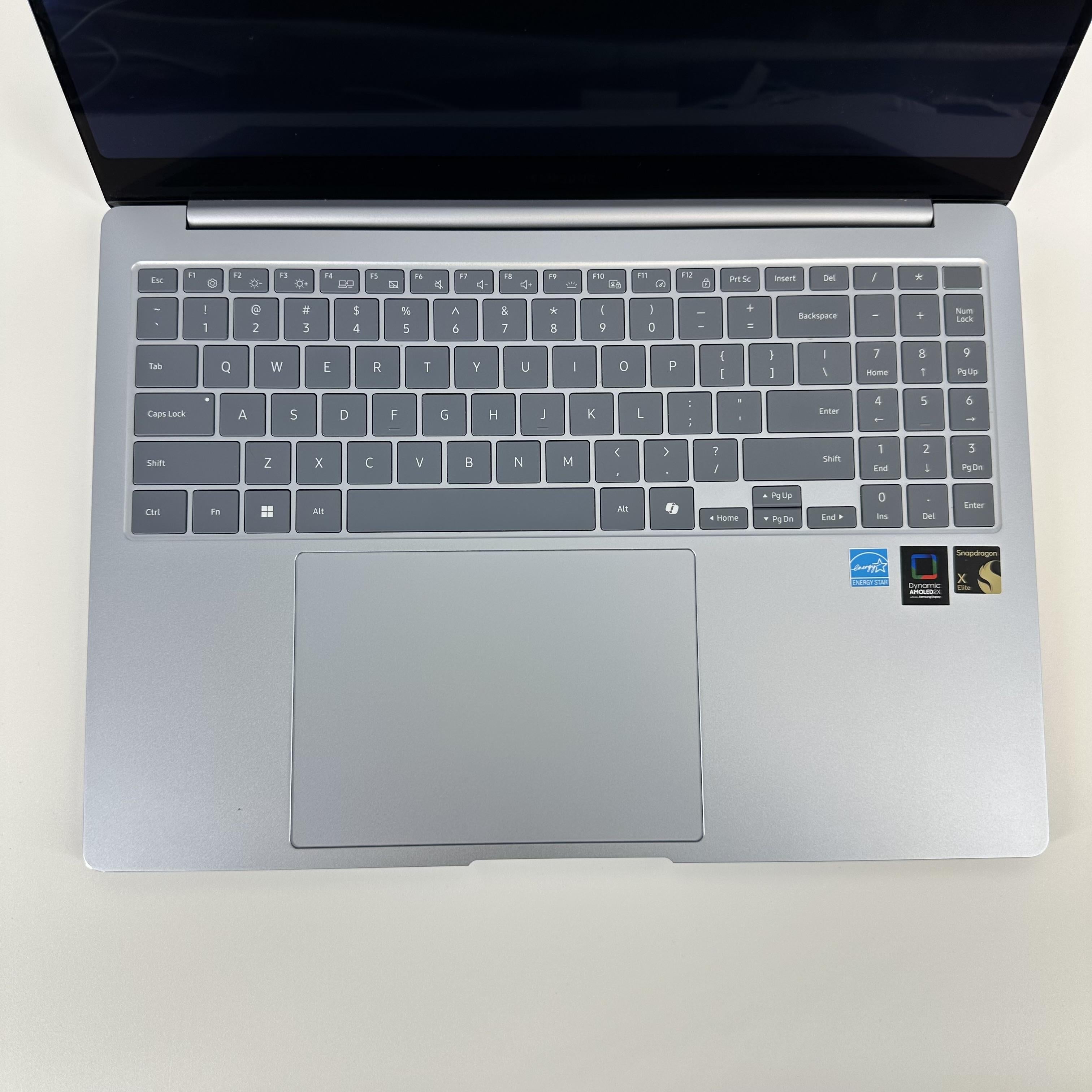 Samsung Galaxy Book4  Edge 16 Blue 3.8 GHz Qualcomm Snapdragon X Elite 16GB RAM 1TB Embedded UniversalFlashStorage